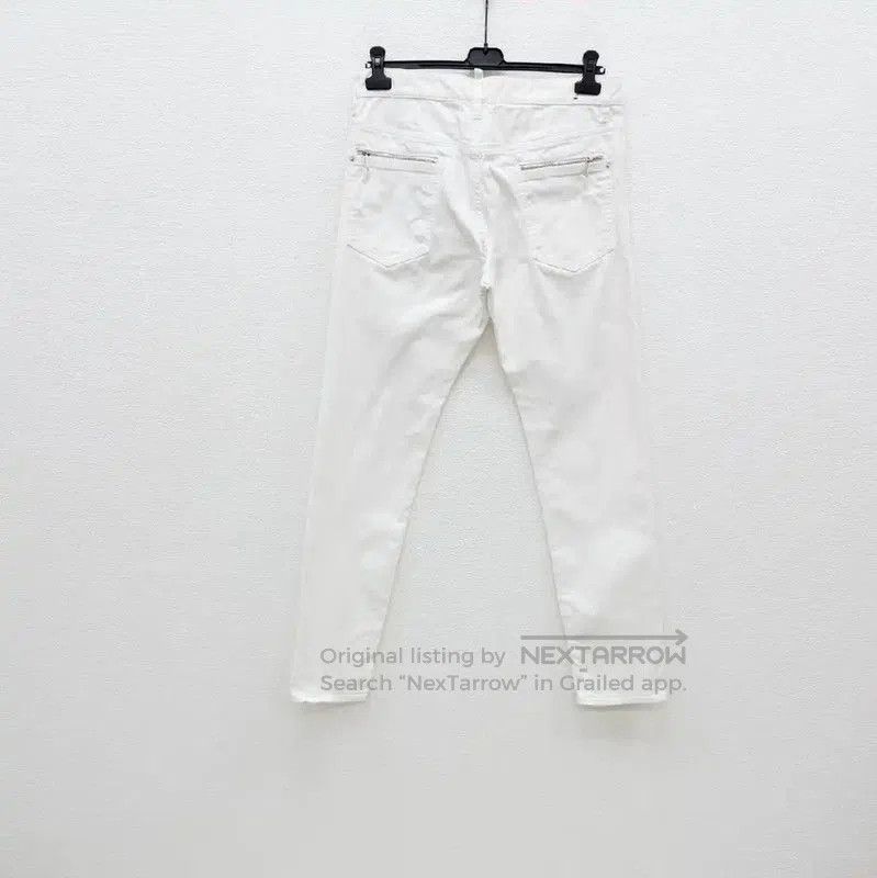 Dsquared2 DSQUARED2 White Casual Trousers for Men . Size US 34 / EU 50 - 5 Thumbnail