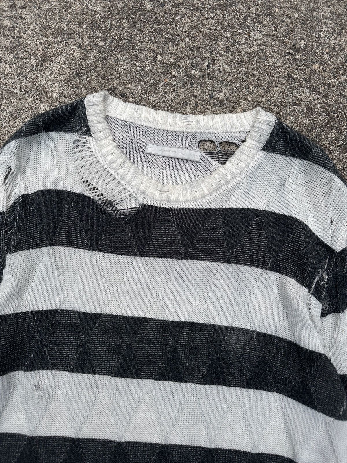Number (N)ine Number(N)ine AW02 “The Modern Age” Knitted Striped Size US M / EU 48-50 / 2 - 4 Thumbnail