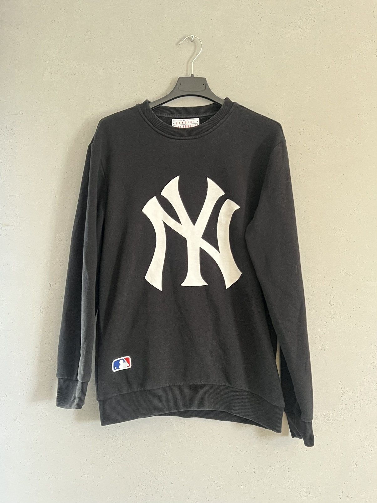 New Era New era black sweatshirt M Size US M / EU 48-50 / 2 - 1 Thumbnail