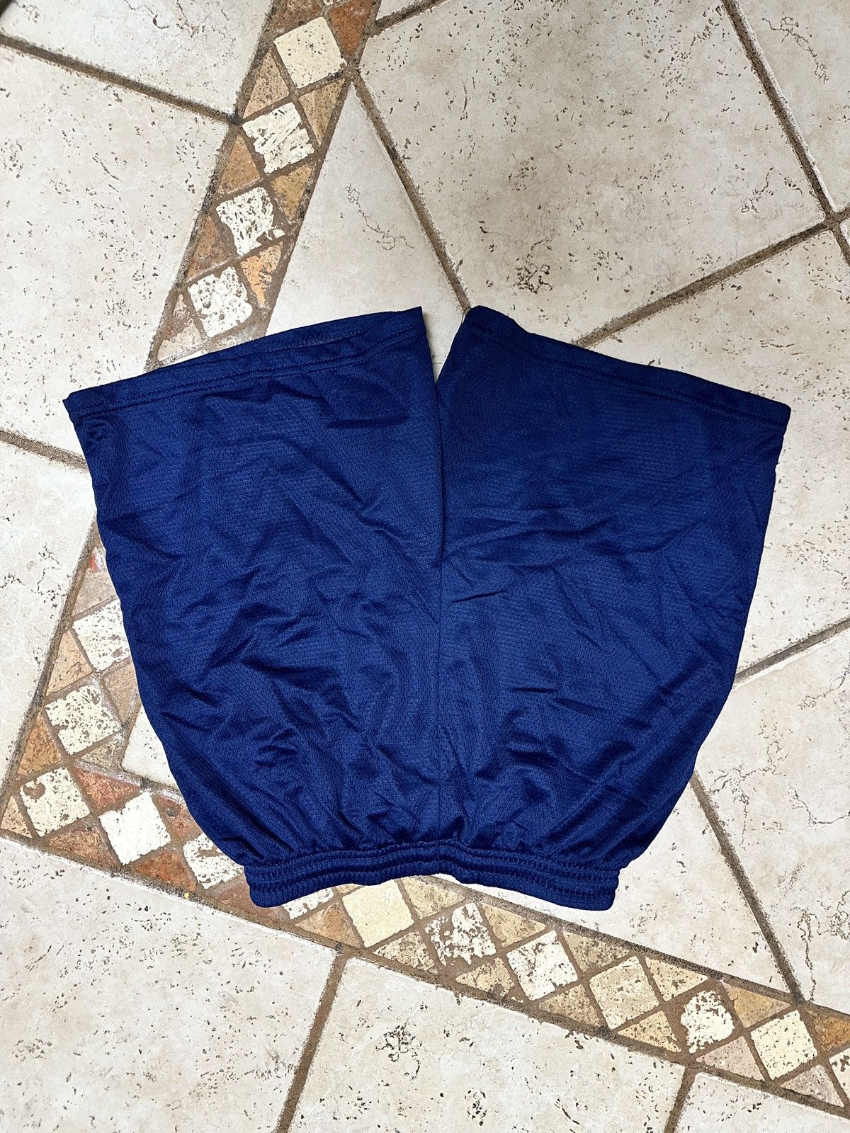 Nike Vintage 90s Nike shorts Size US 31 - 3 Thumbnail