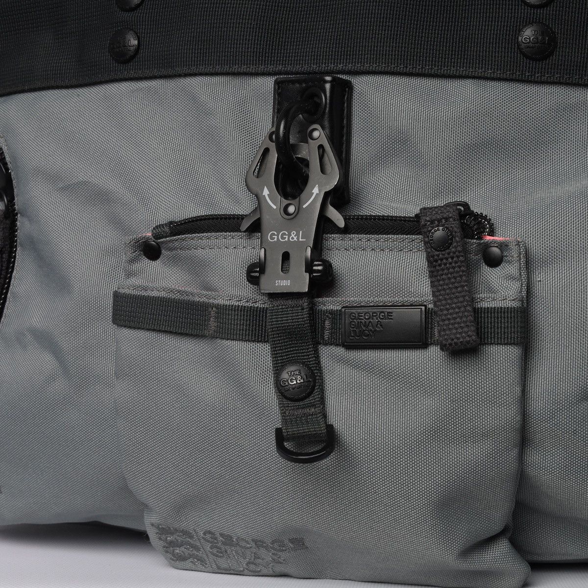 George Gina & Lucy GGL Bakerboy Black Carabiner Big size Bag y2k avantgarde Size ONE SIZE - 3 Thumbnail