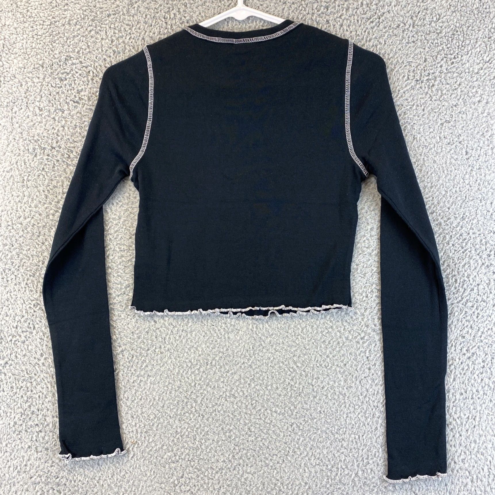 Pacsun VINTAGE PacSun Black Crop Top Women's XS Long Sleeve Round Neck Size XS / US 0-2 / IT 36-38 - 6 Thumbnail