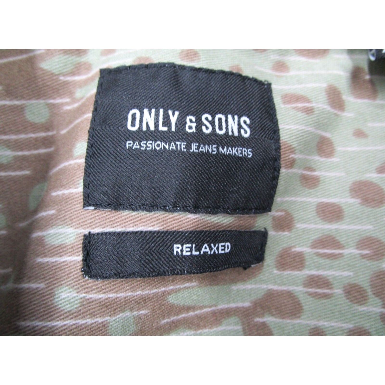 ONLY & SONS ONLY & SONS Mens Jacket 2XL Green Camo Shacket Twill Snap Front RLX AOP Onstream Vintage No N/A Size US XXL / EU 58 / 5 - 3 Thumbnail