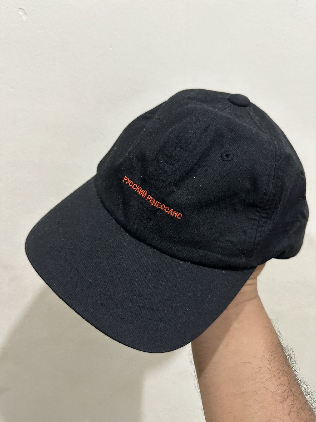 Gosha Rubchinskiy 黒ベースボールキャップ Gosha Rubchinskiy Hat | Grailed