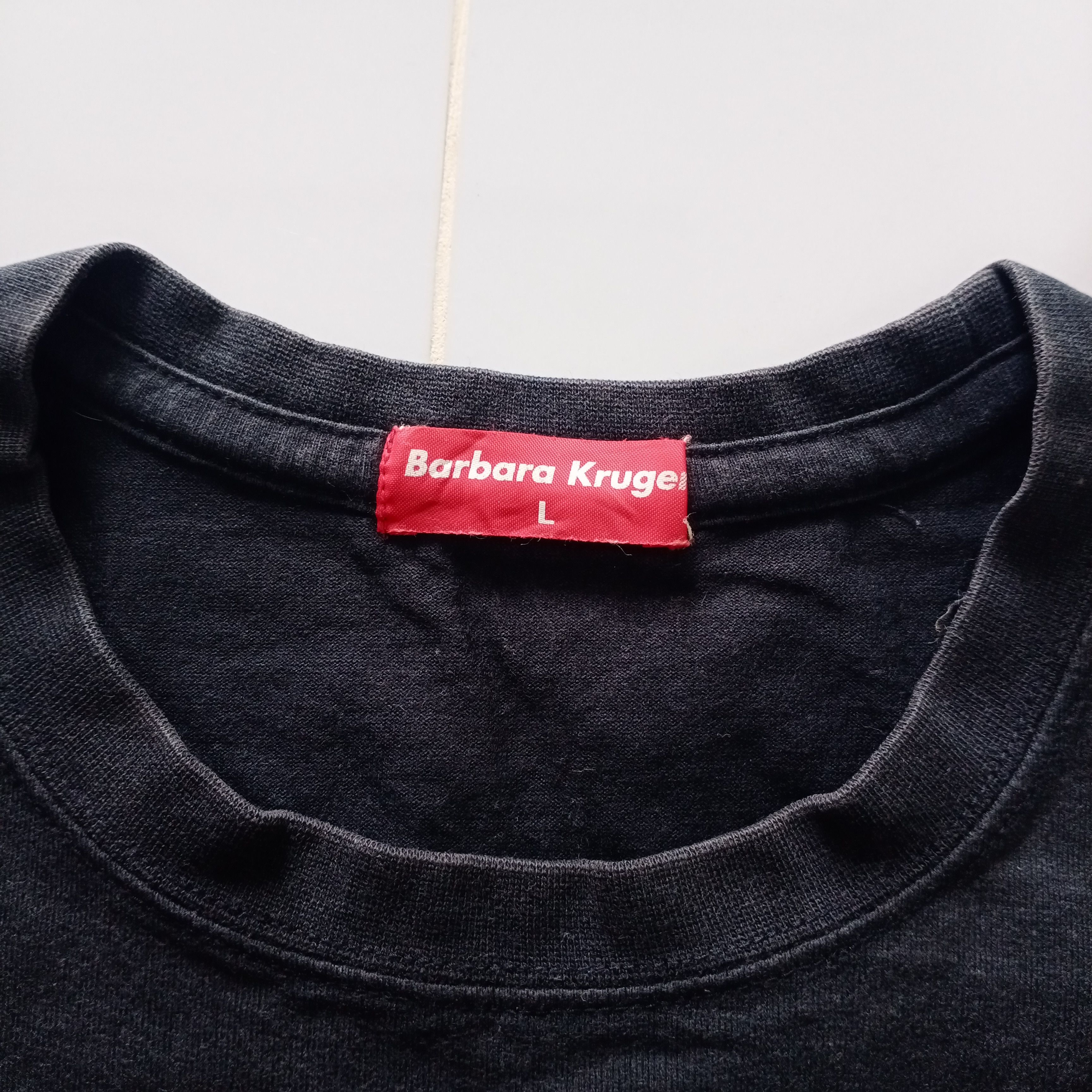 Barbara Kruger × Vintage Vintage Barbara Kruger I shop therefore I am t shirt Size US L / EU 52-54 / 3 - 3 Thumbnail