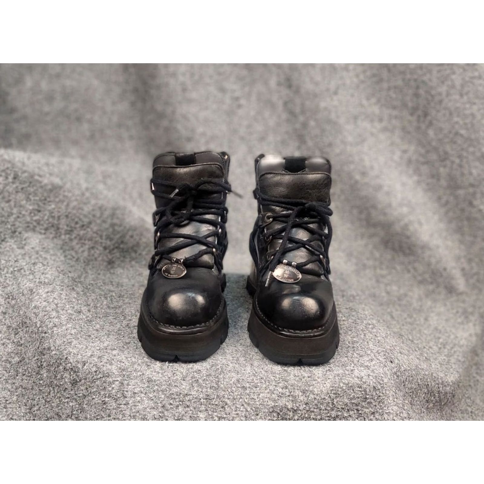 New Rock New Rock Black Leather Boots with metallic heel hole lace Size US 10 / IT 40 - 5 Thumbnail