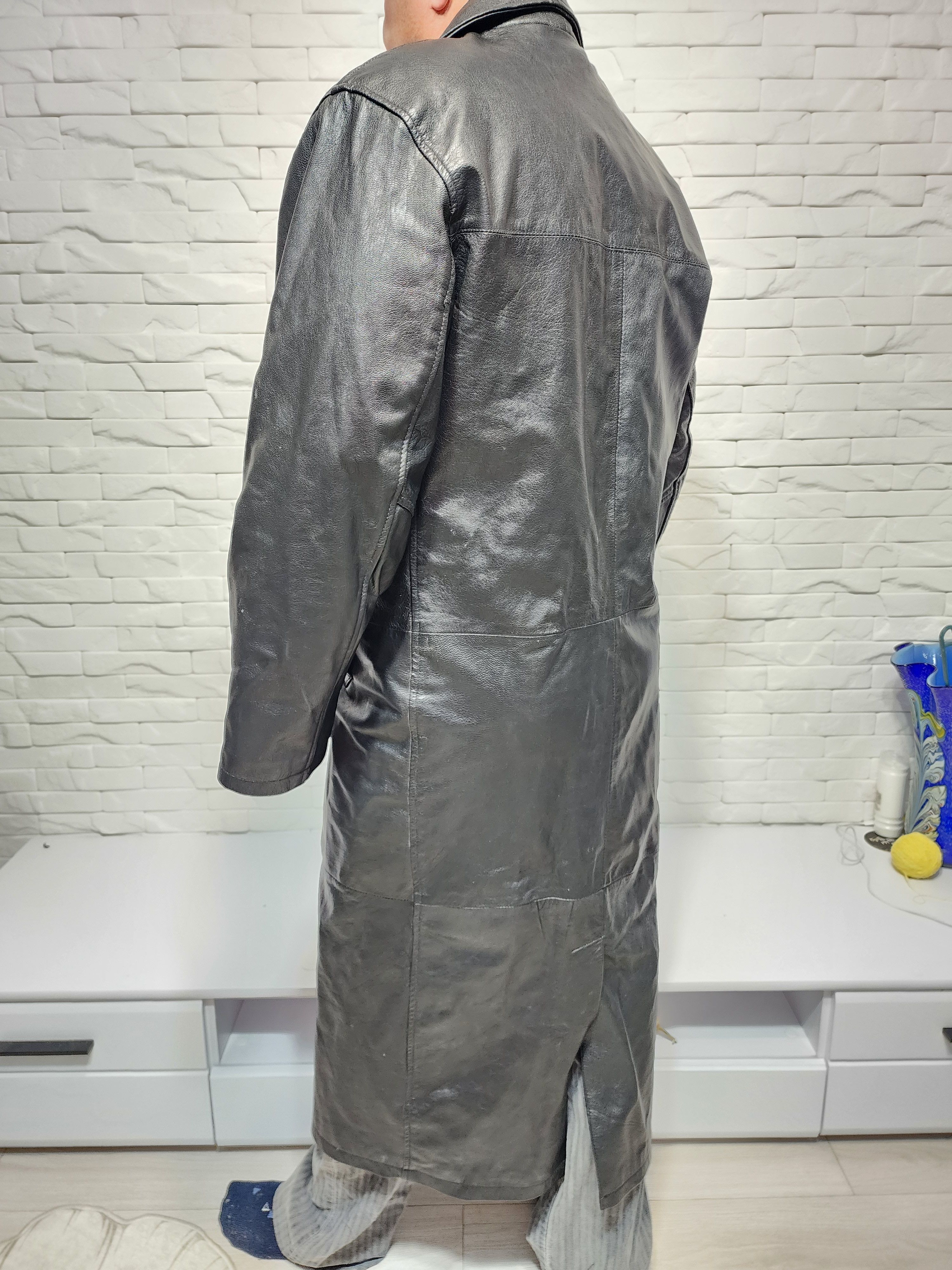 Genuine Leather Black Leather Long Coat: Chic Raincoat Size US L / EU 52-54 / 3 - 7 Thumbnail
