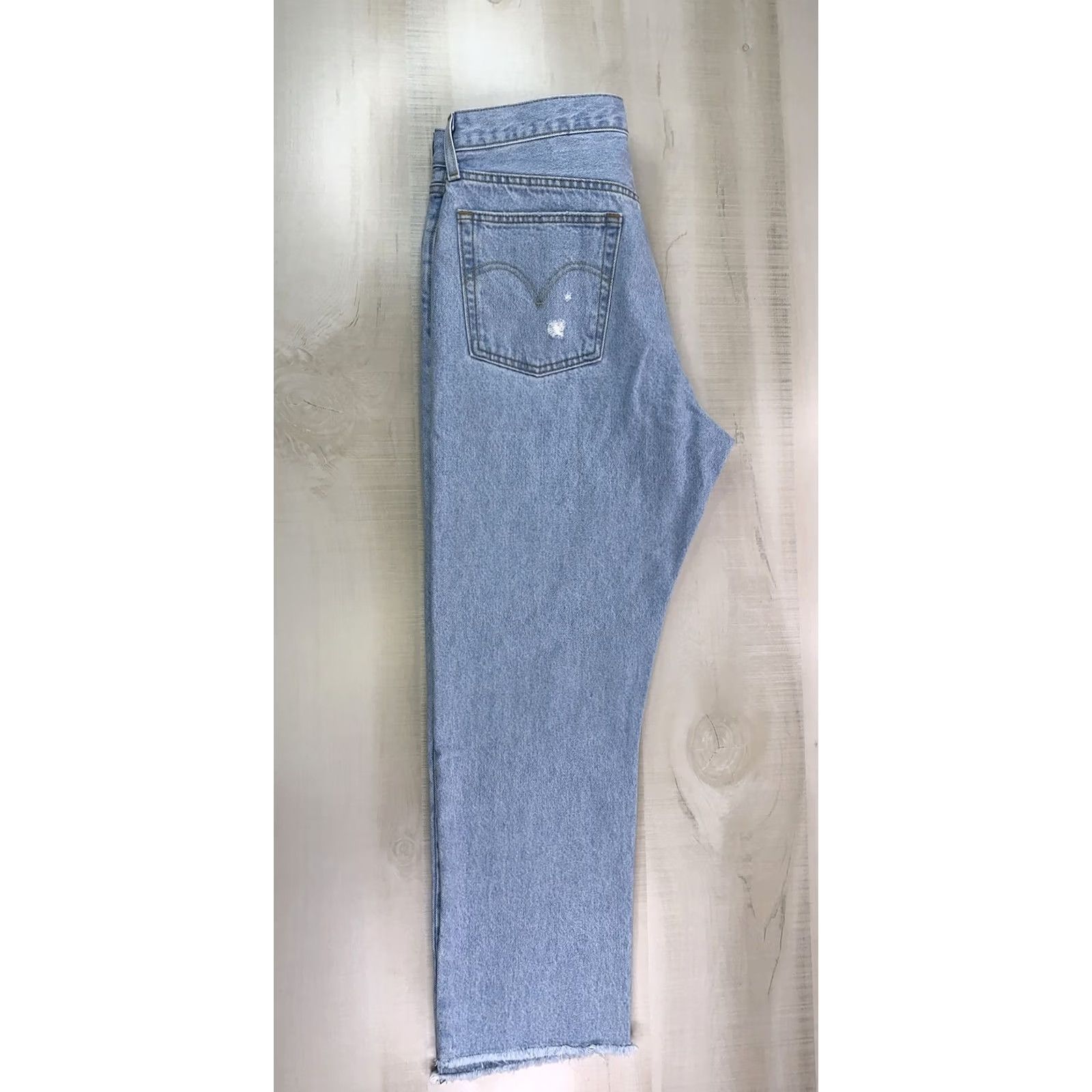 Levi's Levi’s 501 Original Cropped High Rise Distressed Denim Jeans Women’s 31x26 NWT- Size 24" / US 00 / IT 34 - 4 Thumbnail