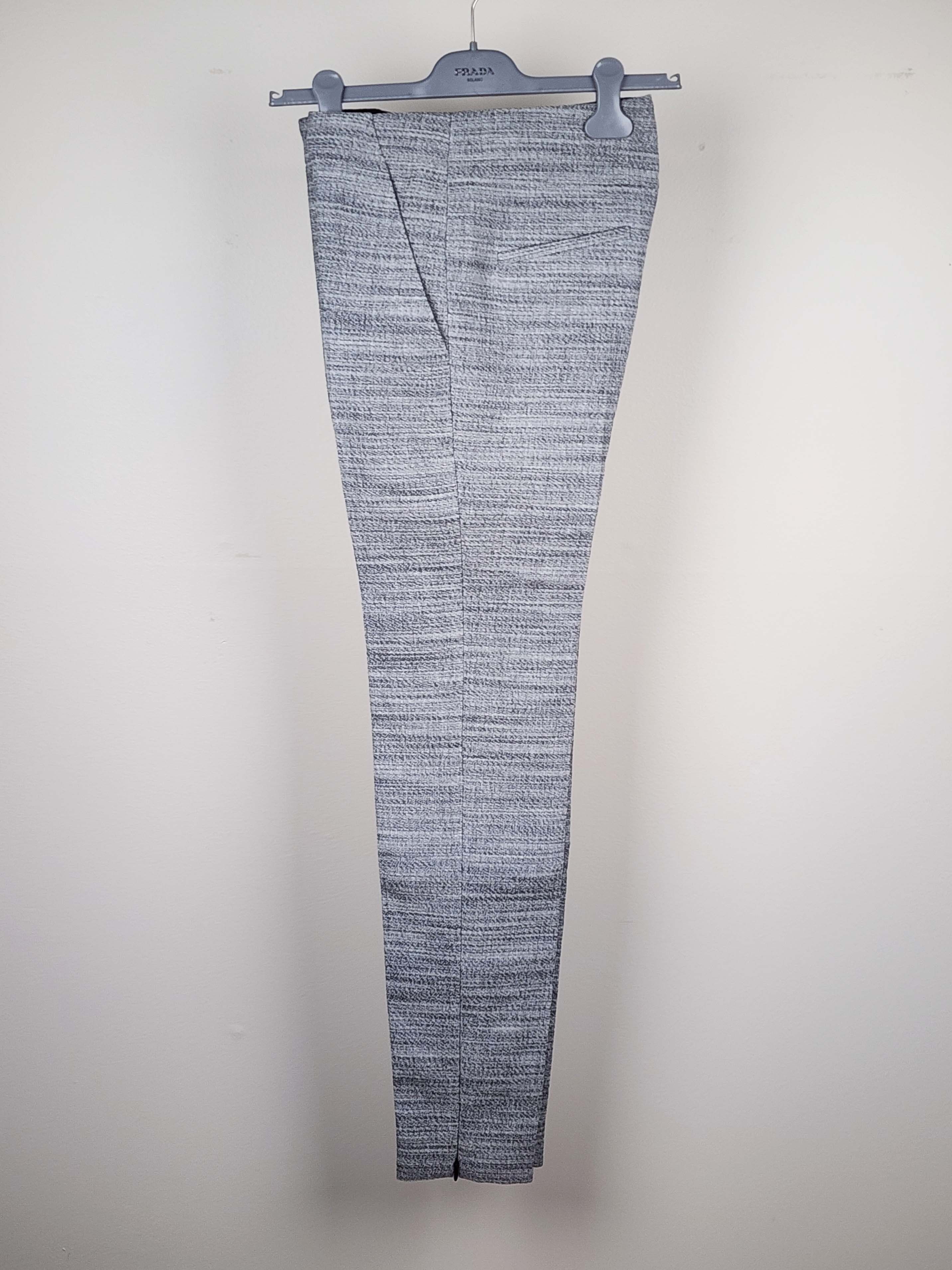 Balenciaga S/S 2011 Ghesquière Textured Tapered Pants FR36/US6 Size 28" / US 6 / IT 42 - 6 Thumbnail
