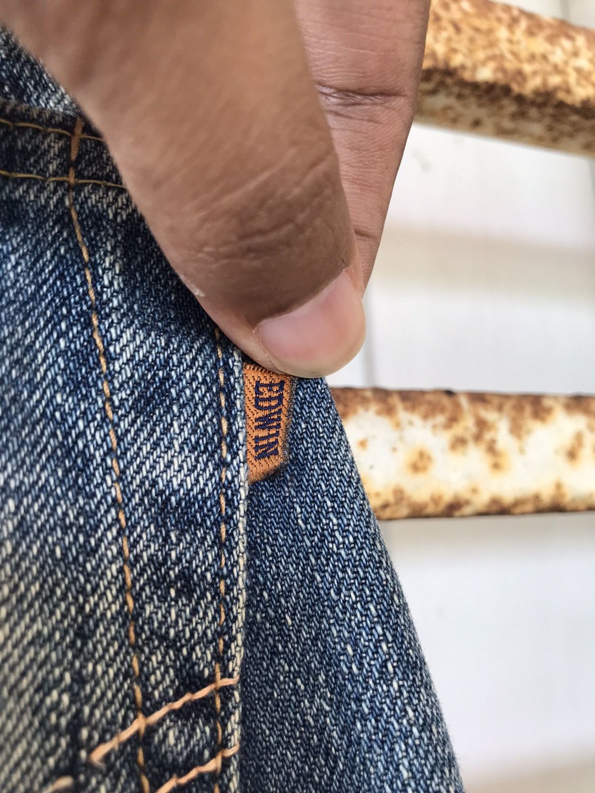 Edwin × Japanese Brand × Vintage EDWIN 505 Orange Tab Selvedge Jeans Distressed Denim Vintage Size US 31 - 3 Thumbnail