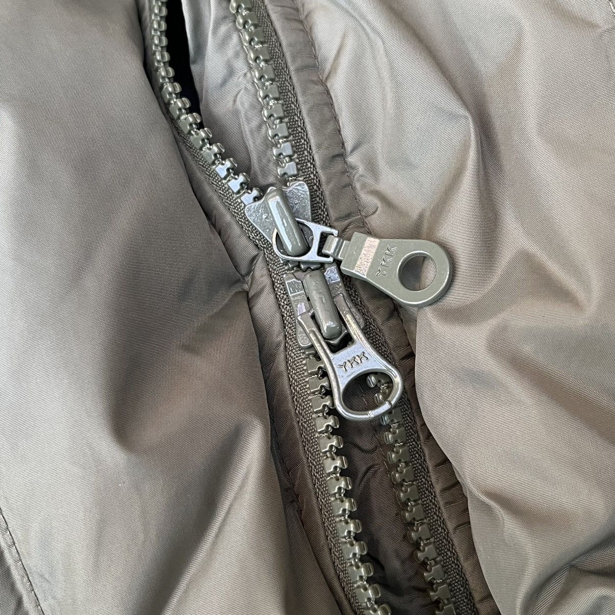 Marithe + Francois Girbaud Marithe Francois Girbaud Concealed Pocket Goose Down Jacket Size M / US 6-8 / IT 42-44 - 9 Thumbnail
