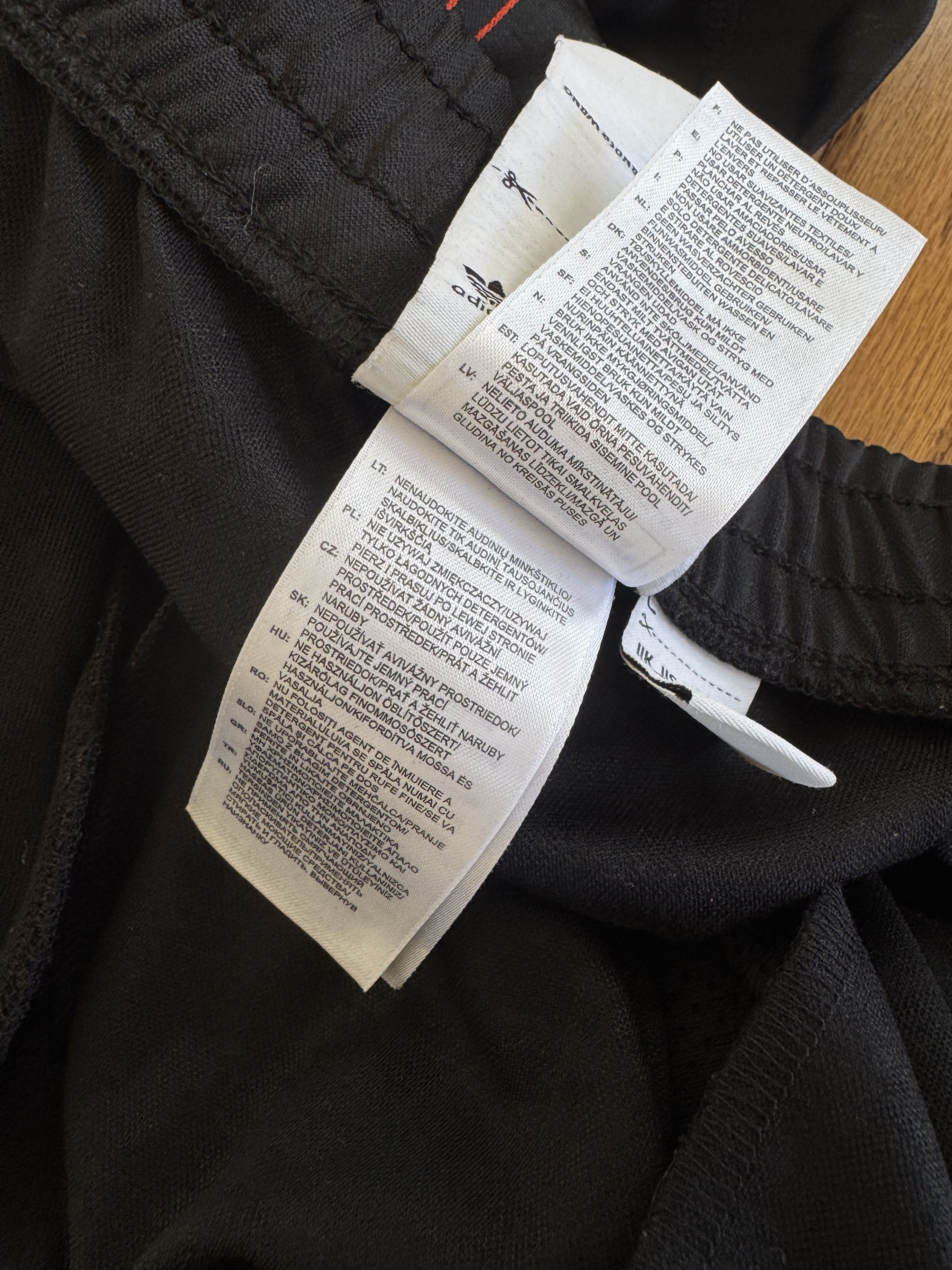 Adidas × Alexander Wang Adidas x Alexander Wang shorts Size US 34 / EU 50 - 7 Thumbnail