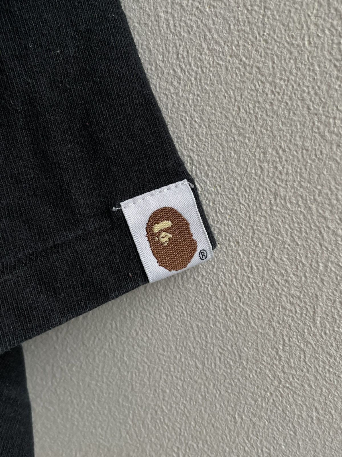 Bape Bape A Bathing Ape Black Big Logo Classic T-shirt Tee Luxury Size US M / EU 48-50 / 2 - 5 Thumbnail