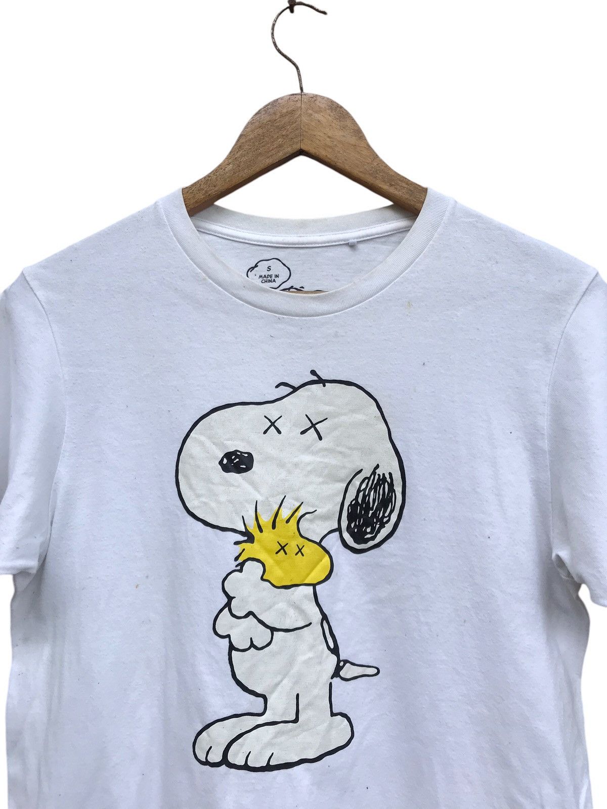 Kaws × Peanuts × Uniqlo KAWS X PEANUTS UNIQLO TEES Size US S / EU 44-46 / 1 - 2 Thumbnail