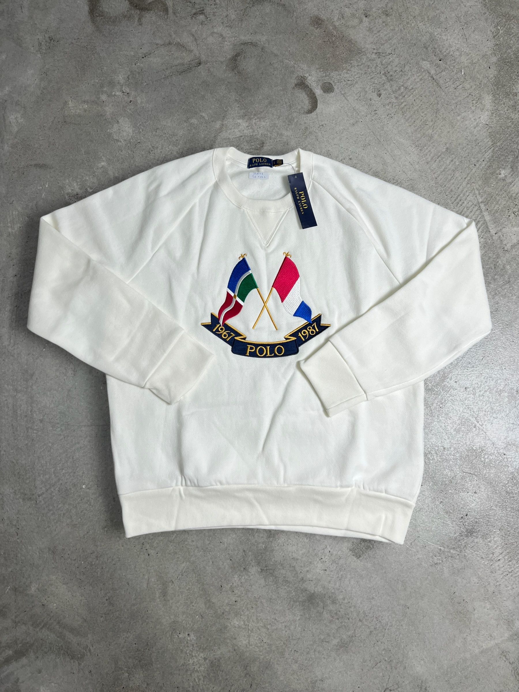 Polo Ralph Lauren *NWT Polo Ralph Lauren Cross Flags Sweatshirt (L) JKA478 Size US L / EU 52-54 / 3 - 1 Thumbnail