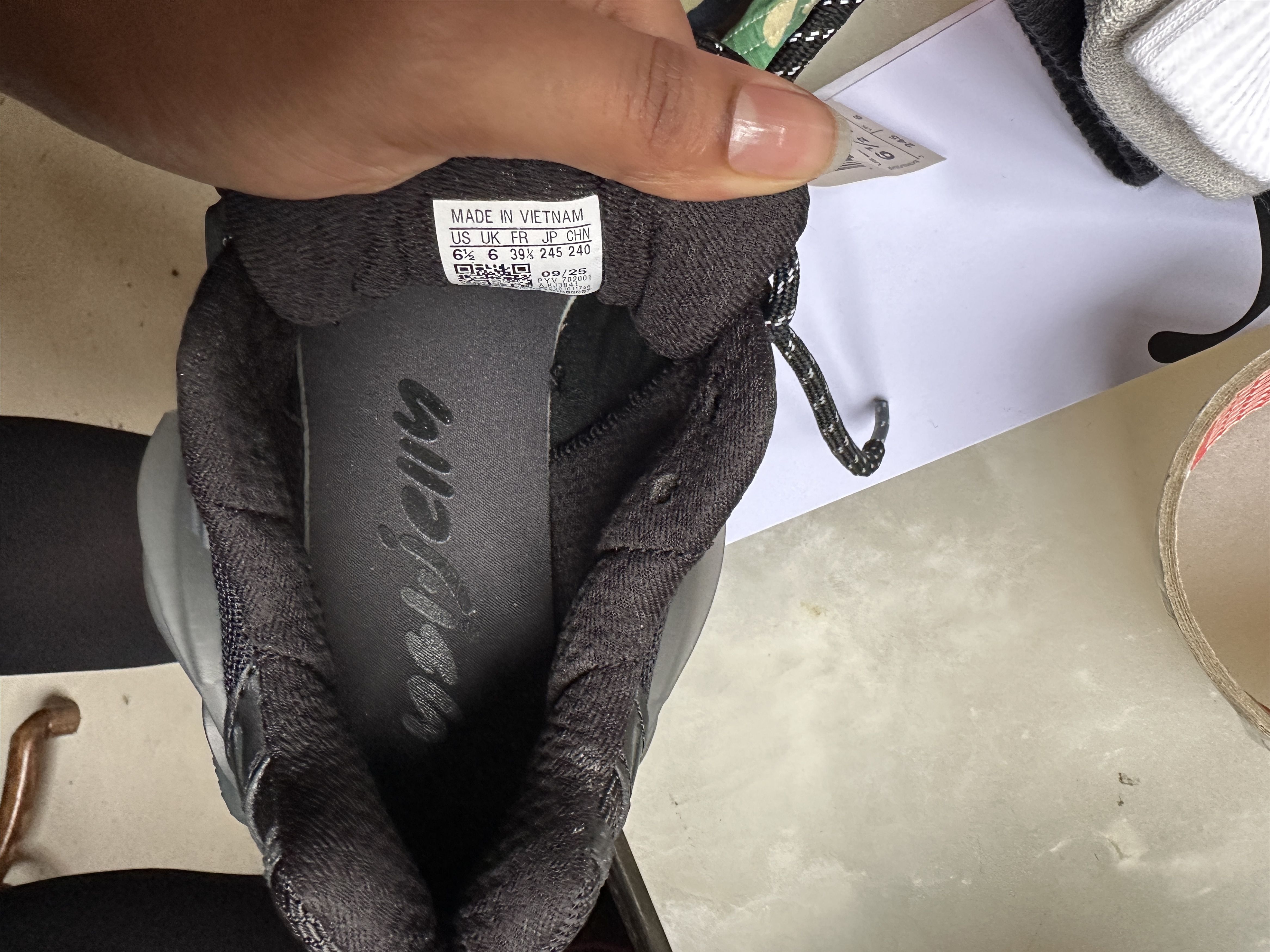 Adidas × Pharrell Adistar Jellyfish Size US 6.5 / EU 39-40 - 10 Thumbnail