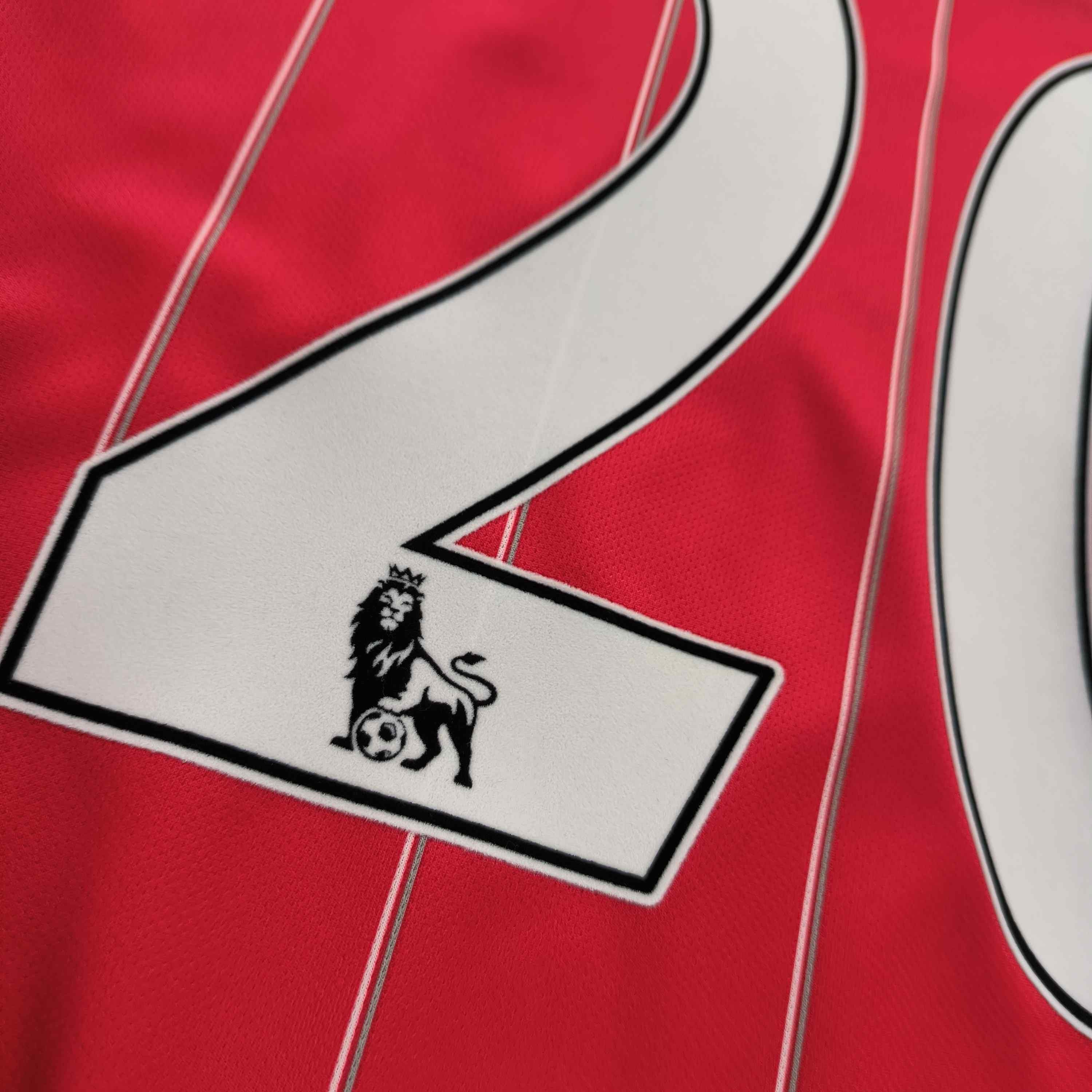 Umbro Southampton 12-13 Umbro home Lallana football jersey sz 3XL Size US XXL / EU 58 / 5 - 9 Thumbnail