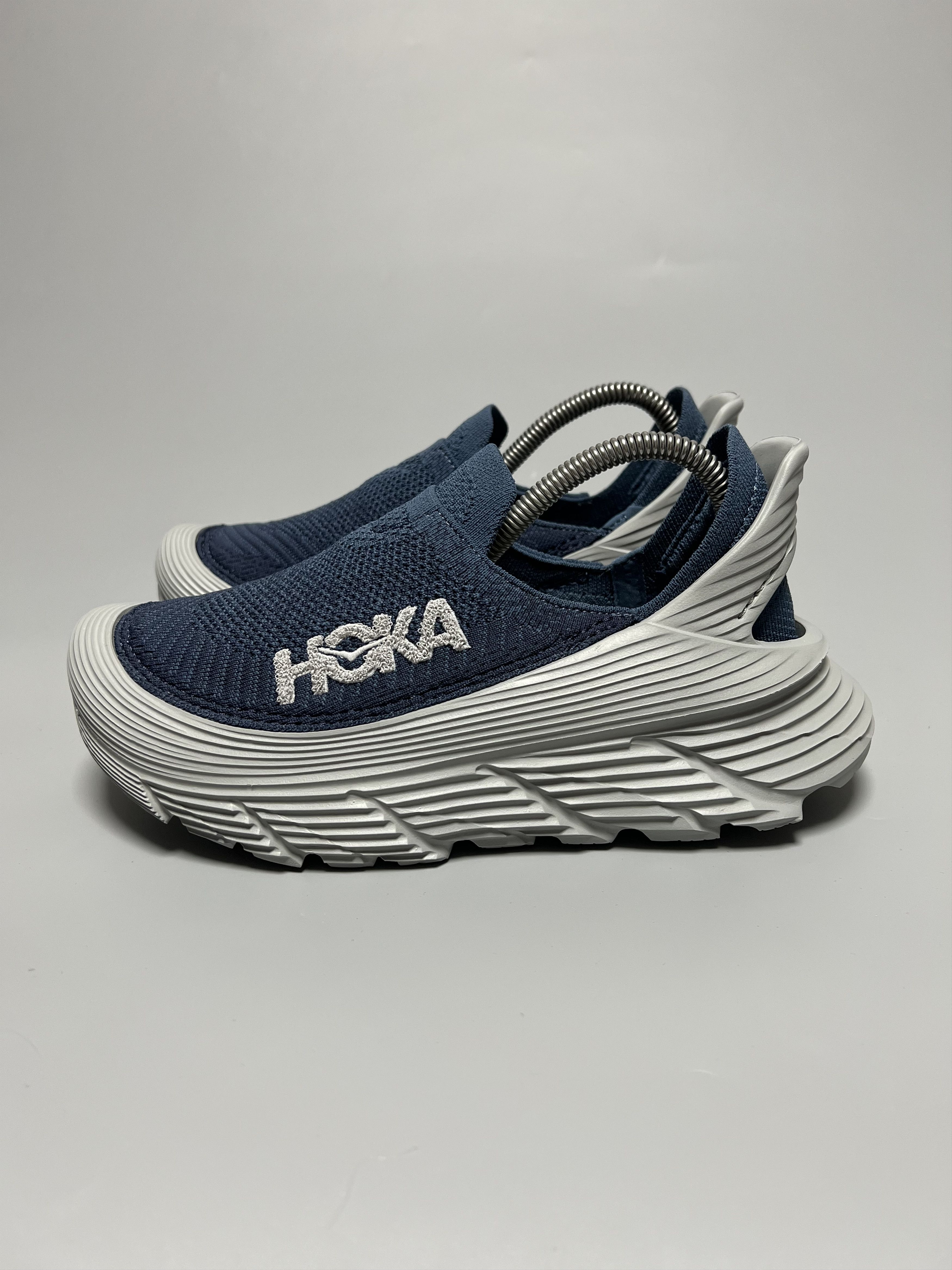 Hoka Hoka One One U Restore TC Recovery Shoes Size US 7 / IT 37 - 2 Thumbnail