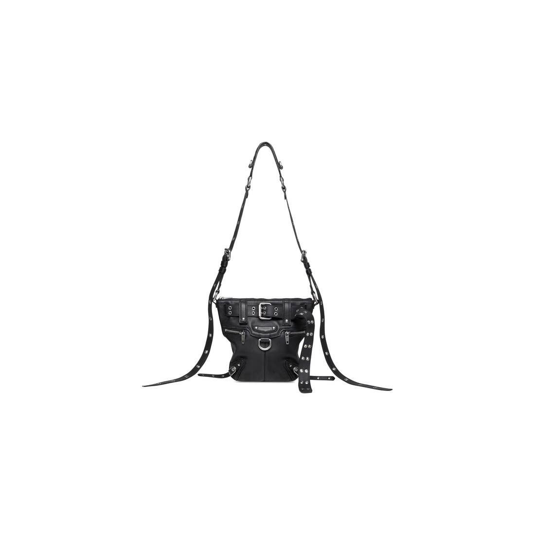 o1srvl11e0825 Size: OS / Emo XS Bucket Bag in Black