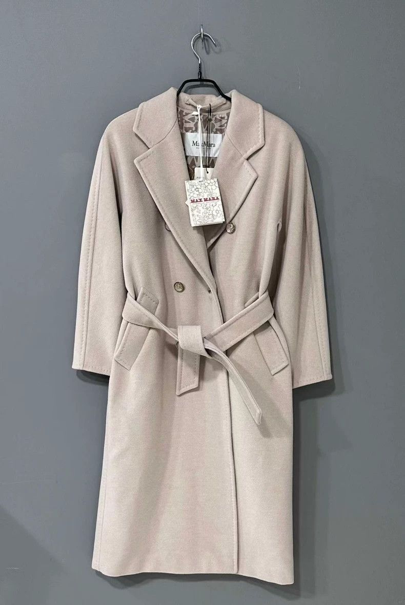 Max Mara New Year of the Snake 101801