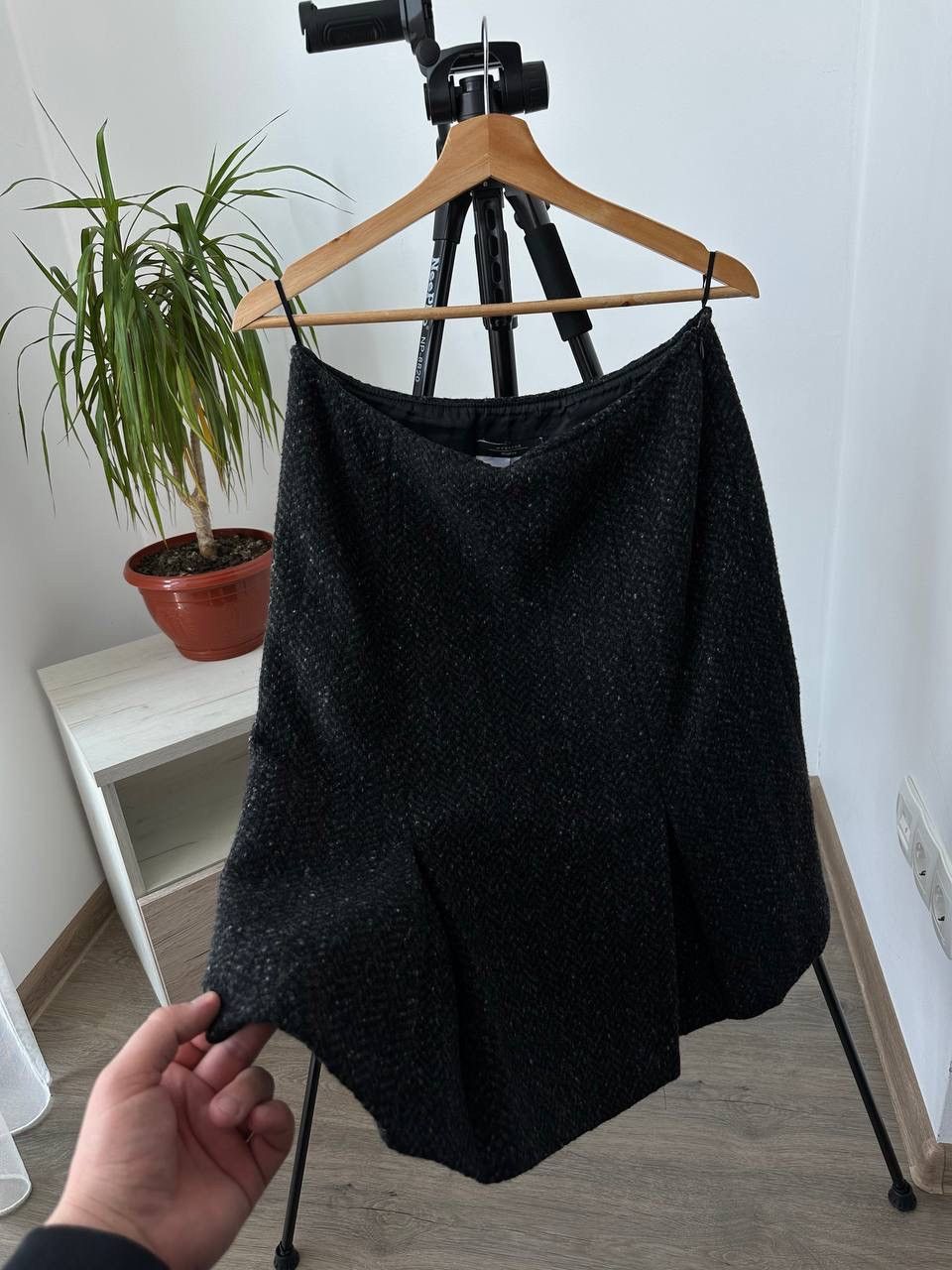Max Mara × Vintage Vintage Max Mara Wool Rich Blend Gray Skirt Size 28" / US 6 / IT 42 - 8 Thumbnail