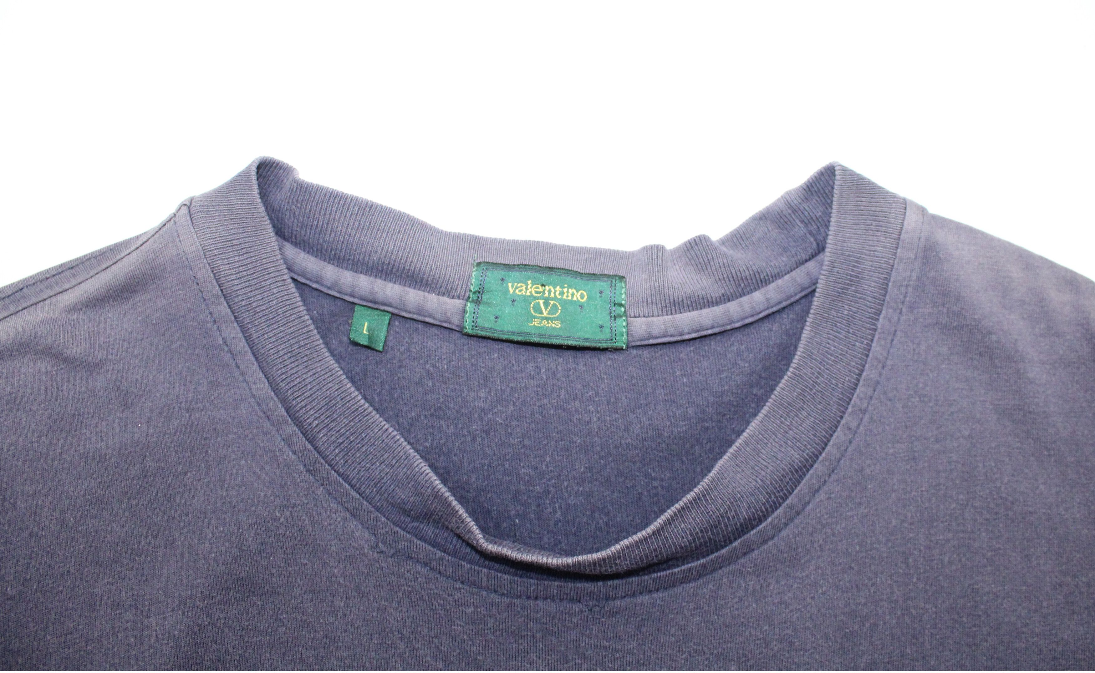 Vintage Faded SunFaded Distressed Vintage VALENTINO T Shirt Size US L / EU 52-54 / 3 - 12 Thumbnail