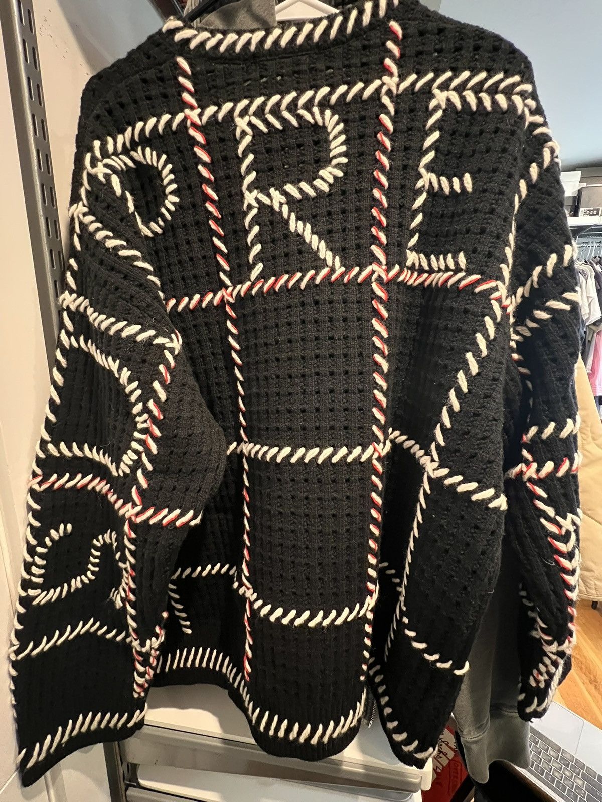 Supreme Supreme quilt stitch sweater SS23 sz L Size US L / EU 52-54 / 3 - 3 Thumbnail