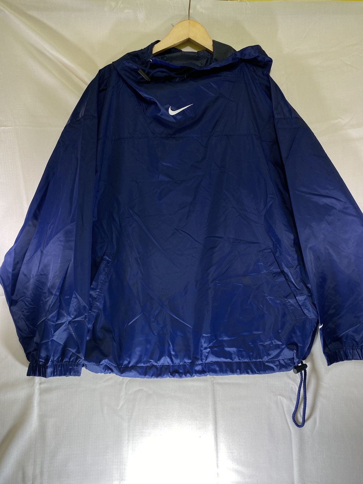 Nike vintage y2k nike center pullover Size US XL / EU 56 / 4 - 1 Thumbnail