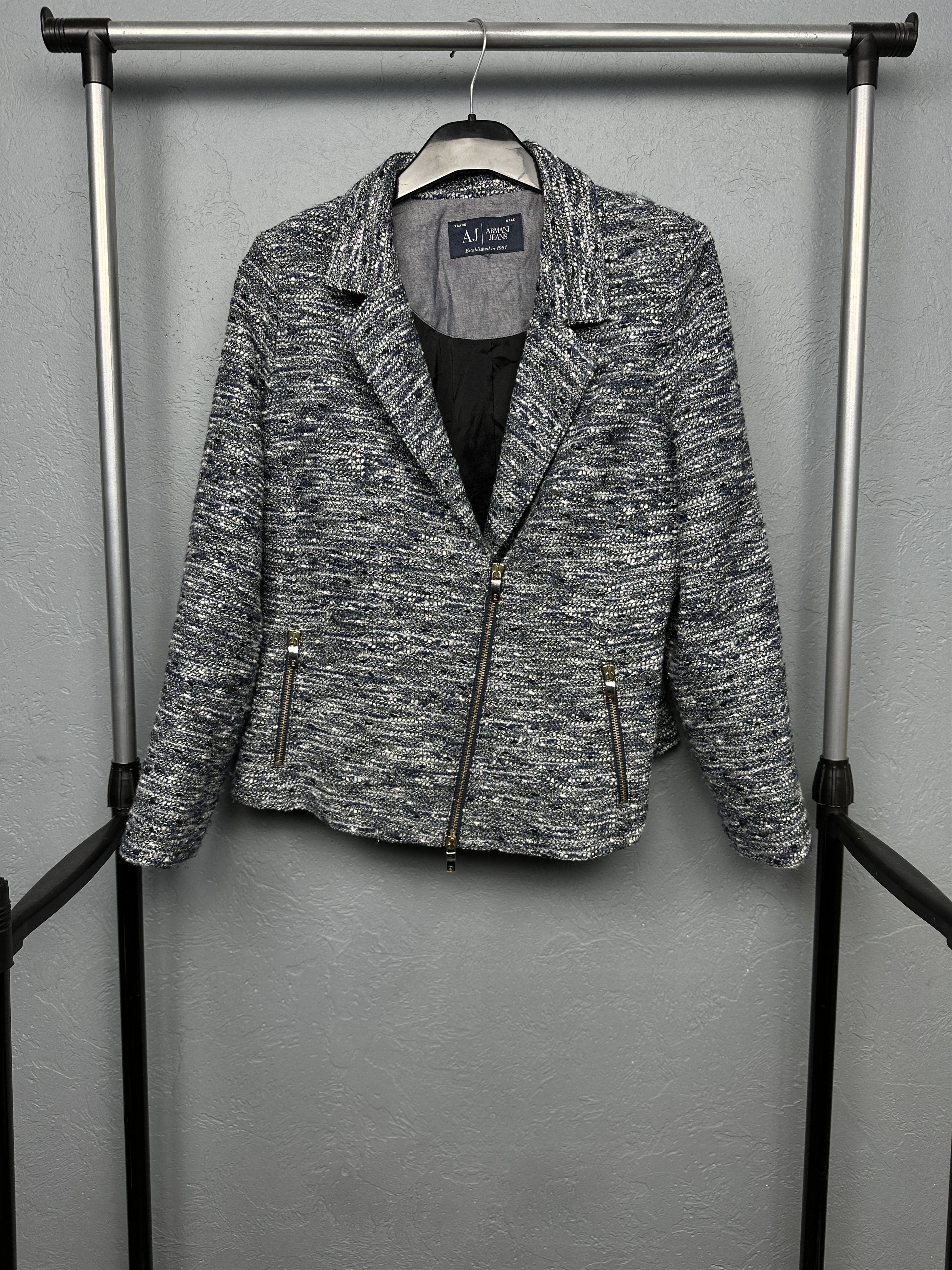 Armani Armani Jeans Vintage Womens Blazer Jacket Size M / US 6-8 / IT 42-44 - 1 Thumbnail