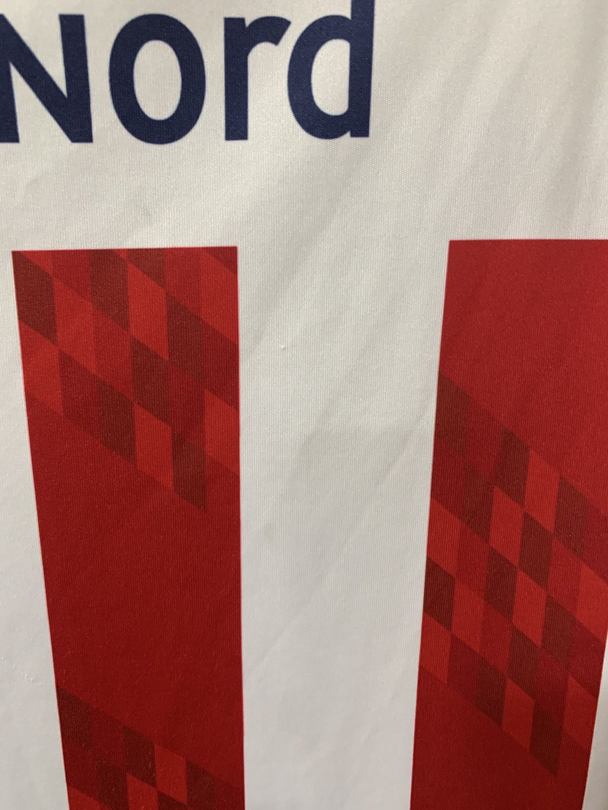 Hummel Aalborg BK 2017/18 Home Football Shirt Hummel Soccer Jersey Size US S / EU 44-46 / 1 - 11 Thumbnail