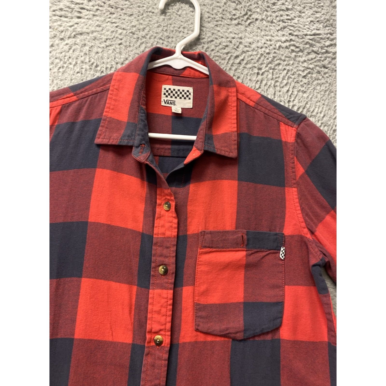 Vans Vans Casual Button-Up Shirt Women's M Red Plaid Long Sleeve Knit Size M / US 6-8 / IT 42-44 - 3 Thumbnail