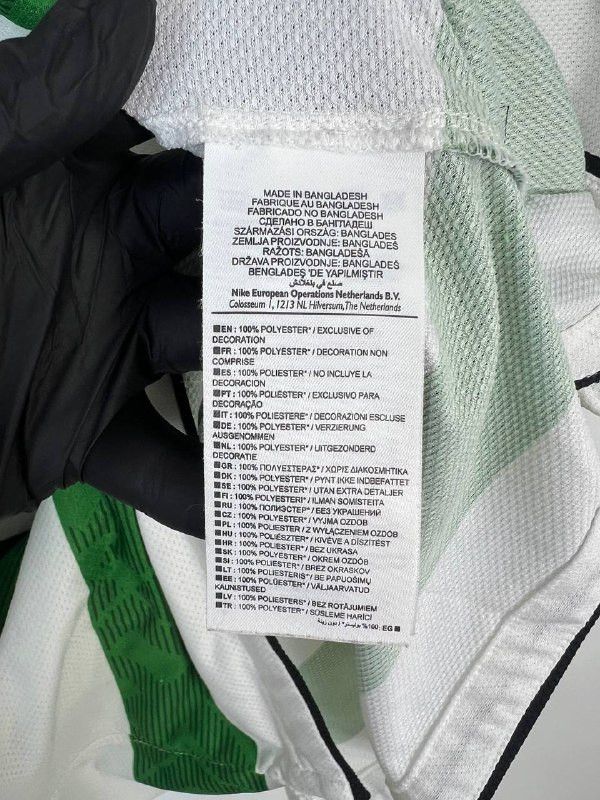 Nike CELTIC FC 2011 2012 HOME SHIRT NIKE Sz S 381813-378 Size US S / EU 44-46 / 1 - 5 Thumbnail