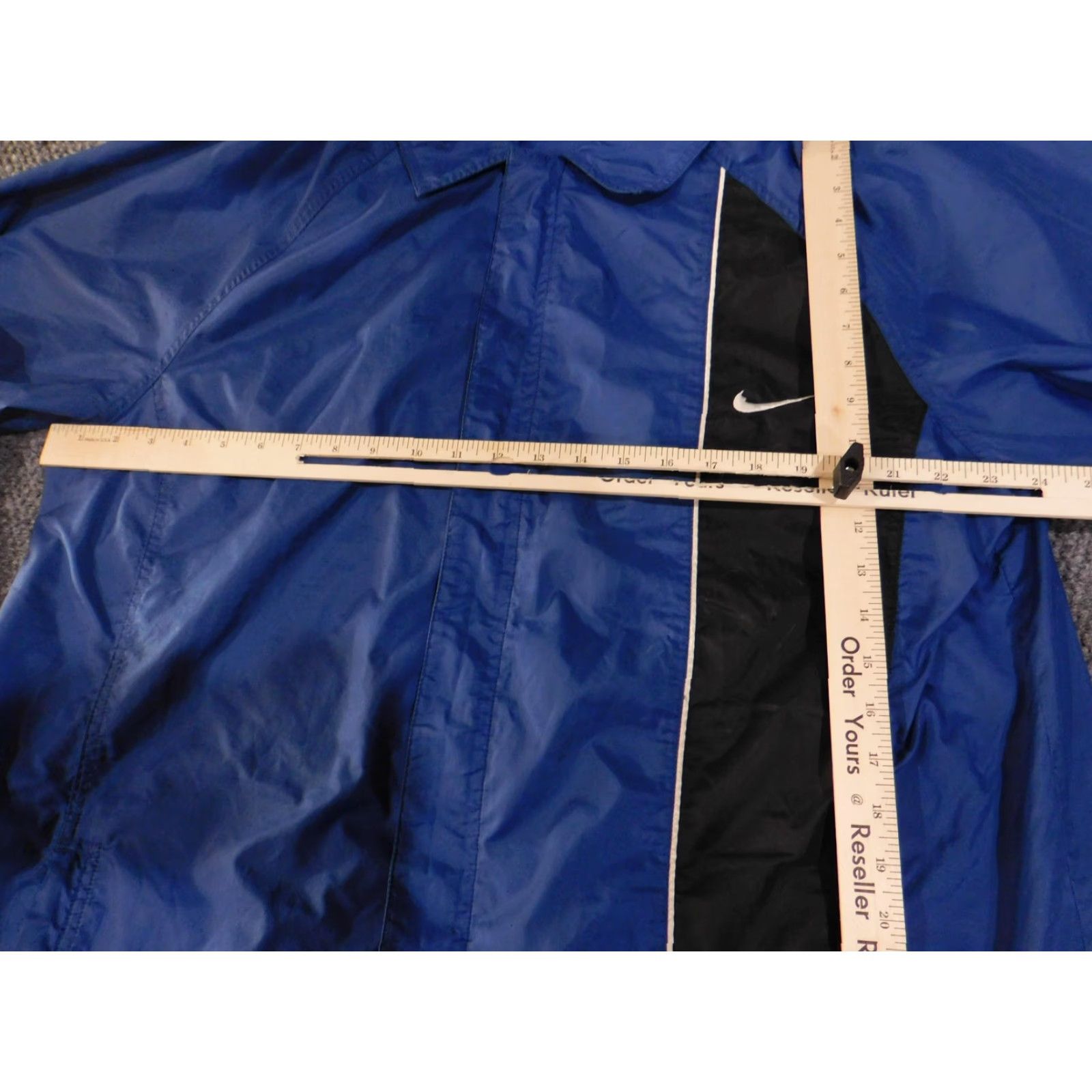 Nike Nike Jacket Mens Large Blue Black Windbreaker Full Zip Swoosh Logo Vintage 90s Size US L / EU 52-54 / 3 - 6 Thumbnail