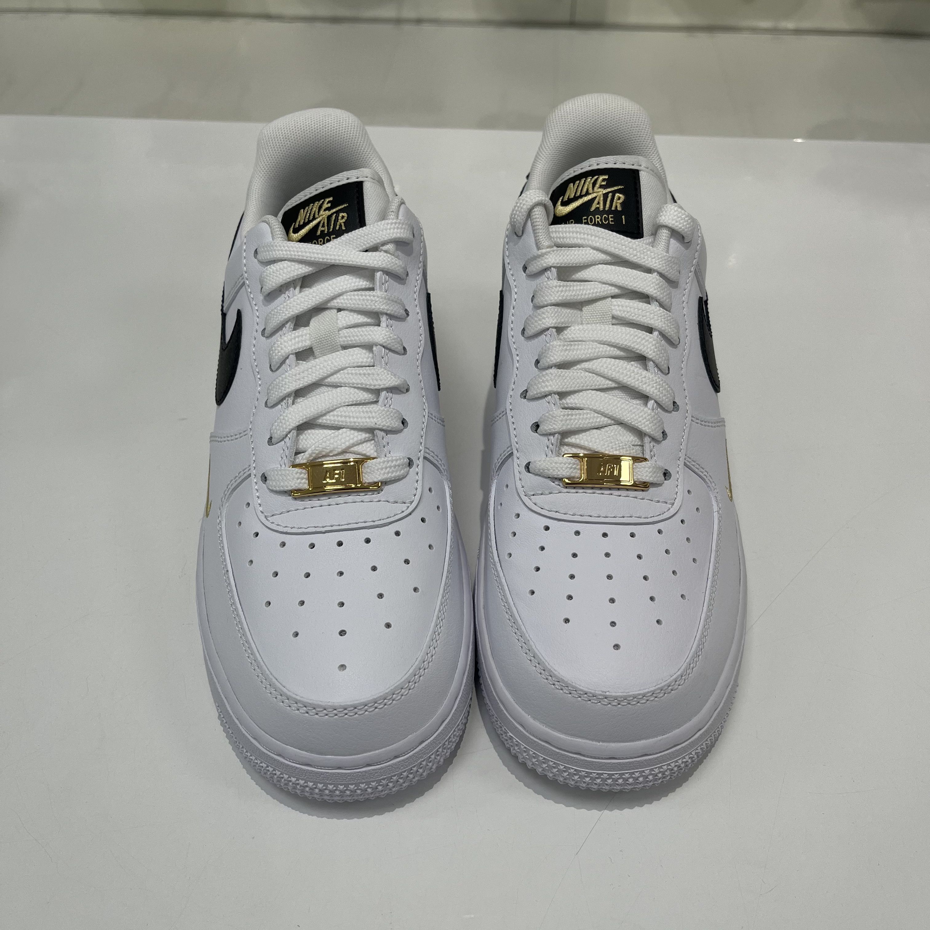 Nike Nike Air Force 1 Low Essential Gold Mini Soosh (W) Size US 8.5 / IT 38.5 - 5 Thumbnail