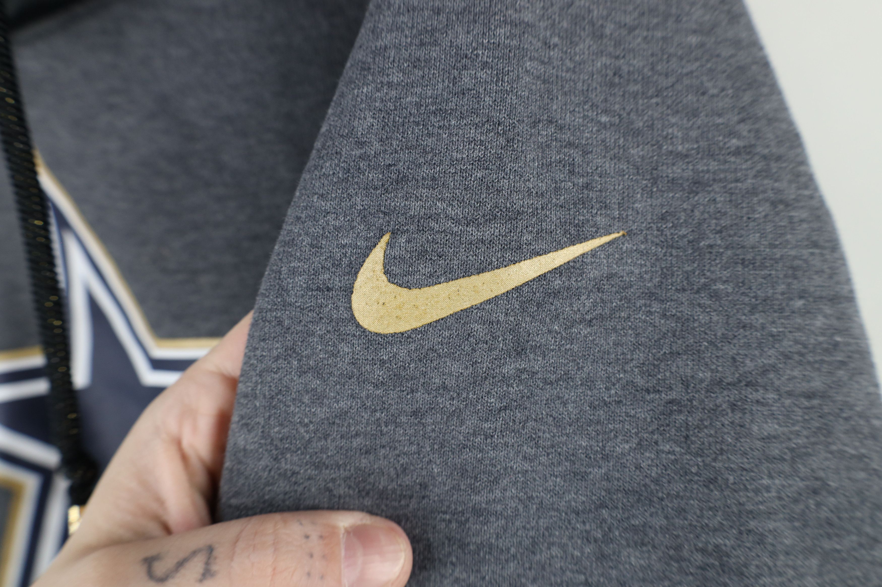 Nike × Vintage Nike Gold Collection Champ Drive Dallas Cowboys Hoodie Size US M / EU 48-50 / 2 - 4 Thumbnail