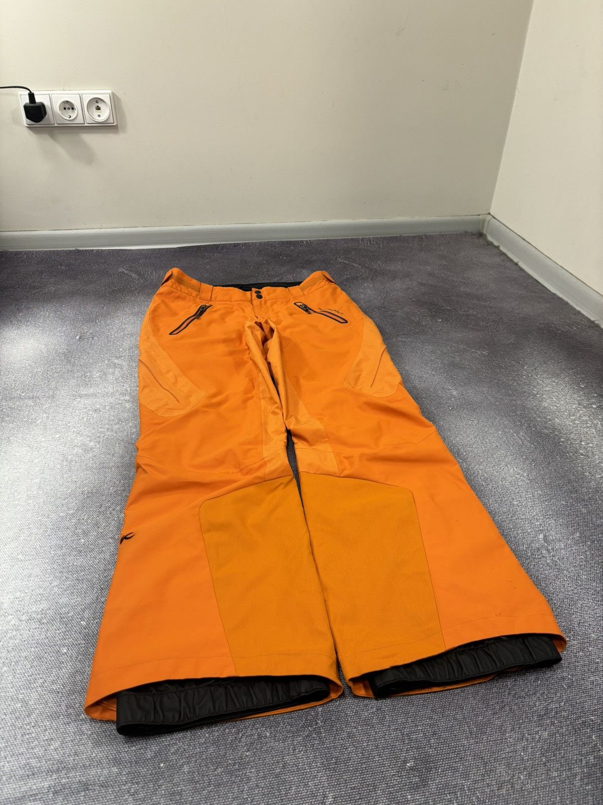 KJUS Kjus Performance Men’s Dermizax Thinsulate Outdoor Ski Pants Size US 34 / EU 50 - 3 Thumbnail