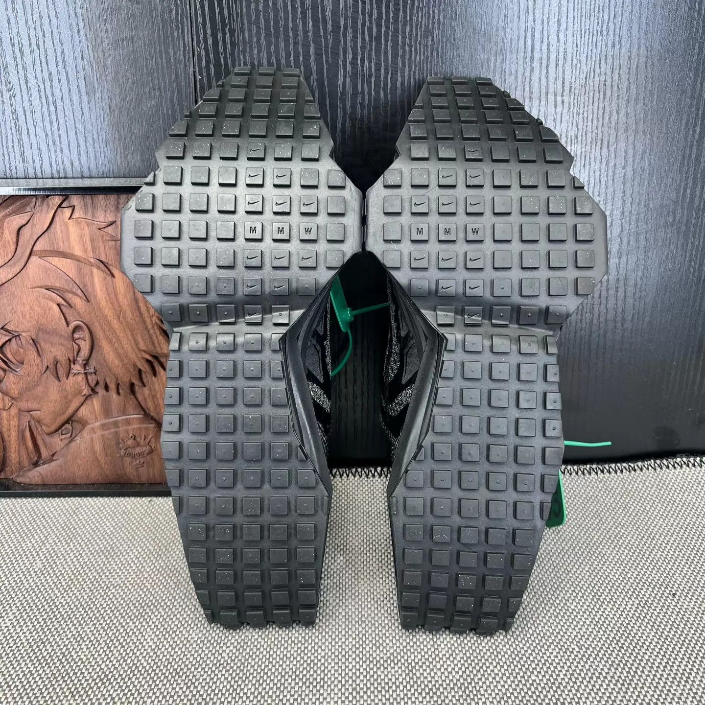 MMW MMW Tank Black 42 Like New W/Box Size US 8.5 / EU 41-42 - 3 Thumbnail