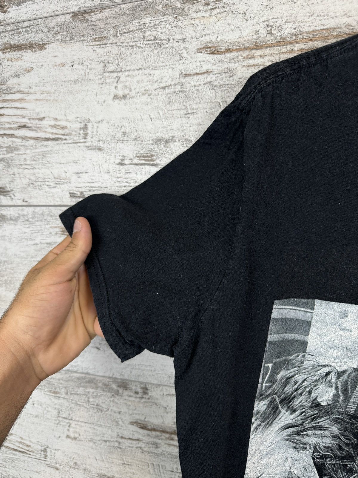 Nirvana Mens Vintage Nirvana “Bleach” T-shirt rock band tee Size US L / EU 52-54 / 3 - 3 Thumbnail