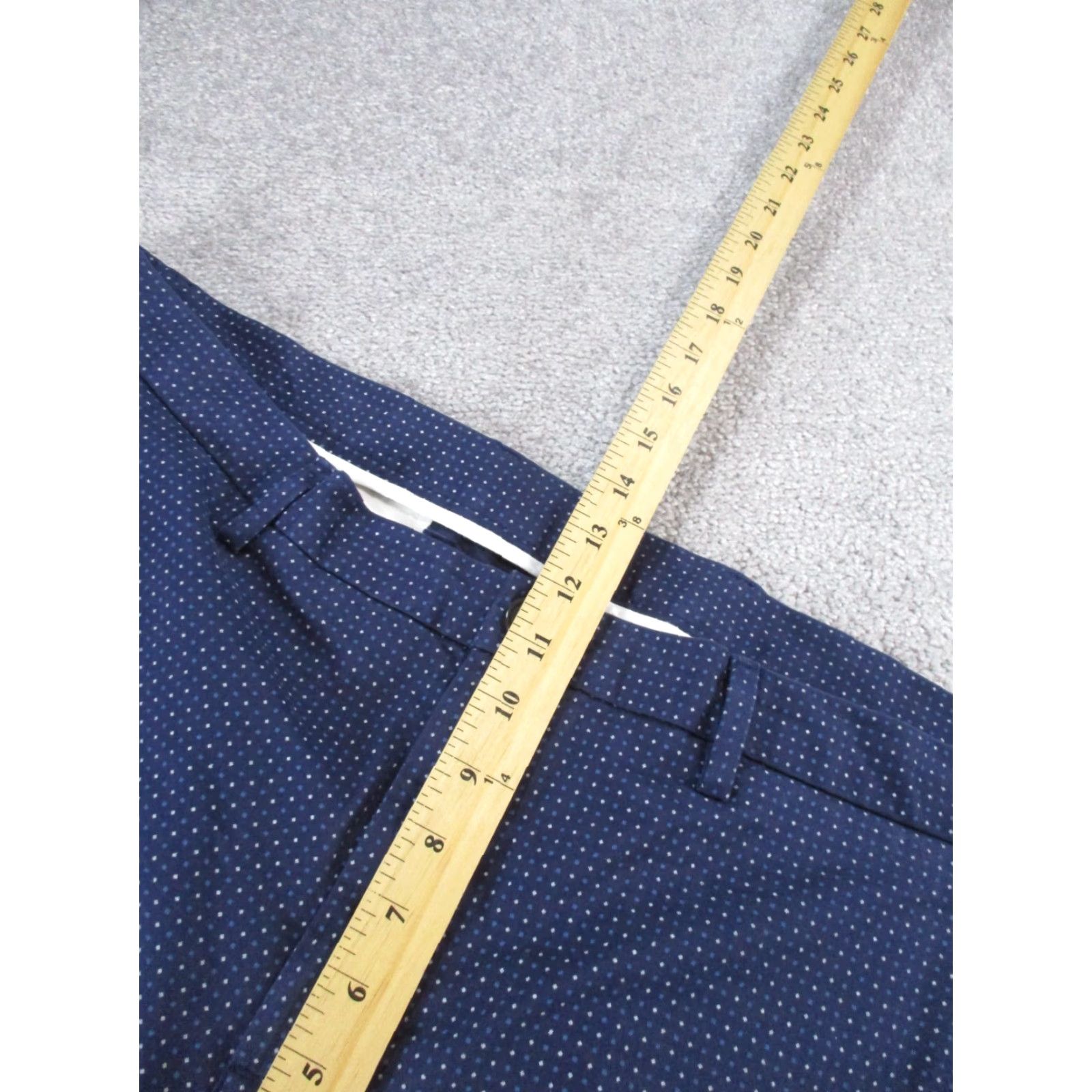 Michael Kors VINTAGE Michael Kors Shorts Mens 40 Chino Navy Blue Polka Dot Cotton Spandex Casual Beach 40 Mens Size US 40 / EU 56 - 5 Thumbnail