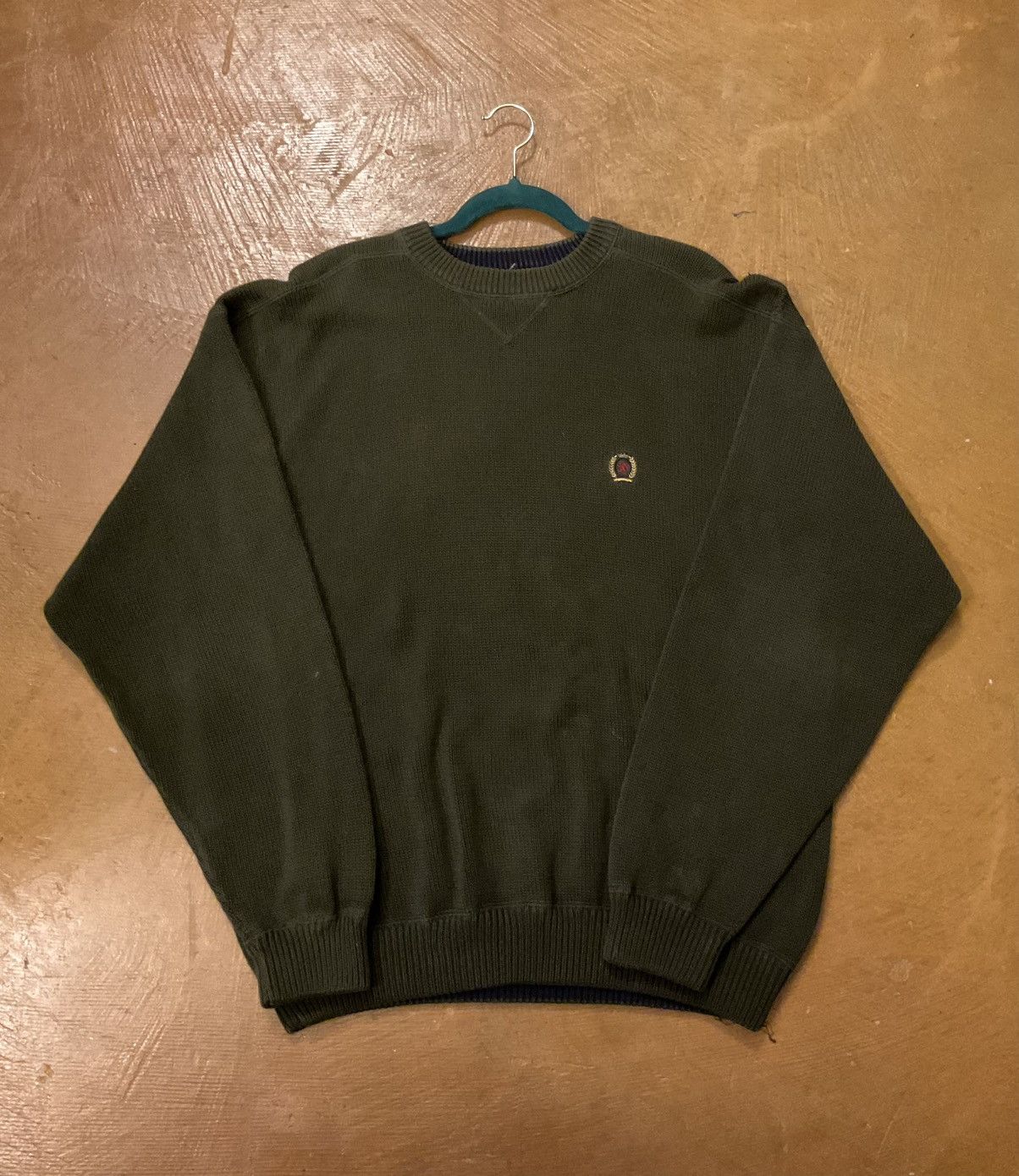 Tommy Hilfiger Tommy Hilfiger Olive Crewneck Sweater Size US XL / EU 56 / 4 - 1 Thumbnail
