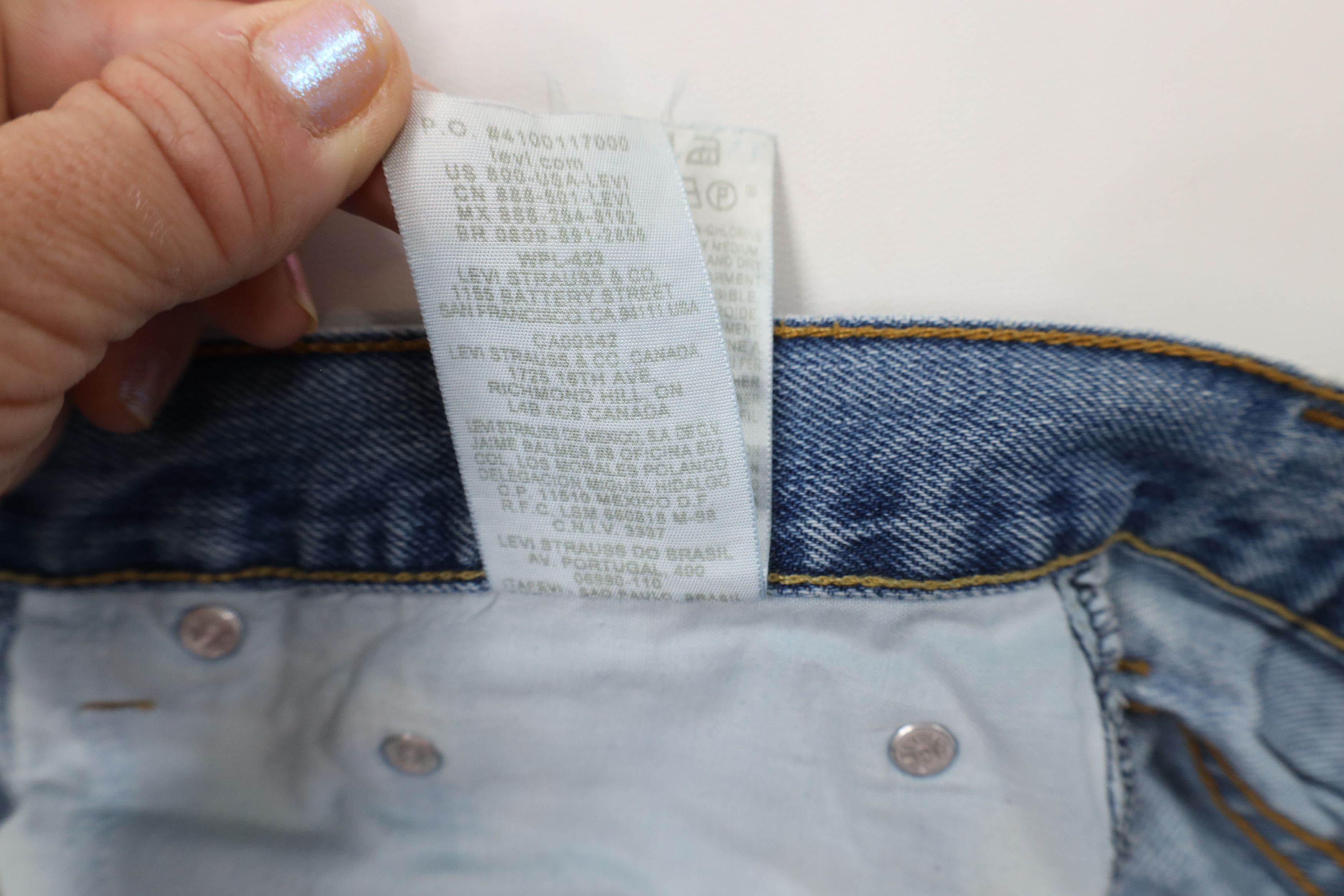 Levi's Vintage Y2K Levis 550 Relaxed Fit Wide Leg Denim Jeans Blue Size US 40 / EU 56 - 11 Thumbnail