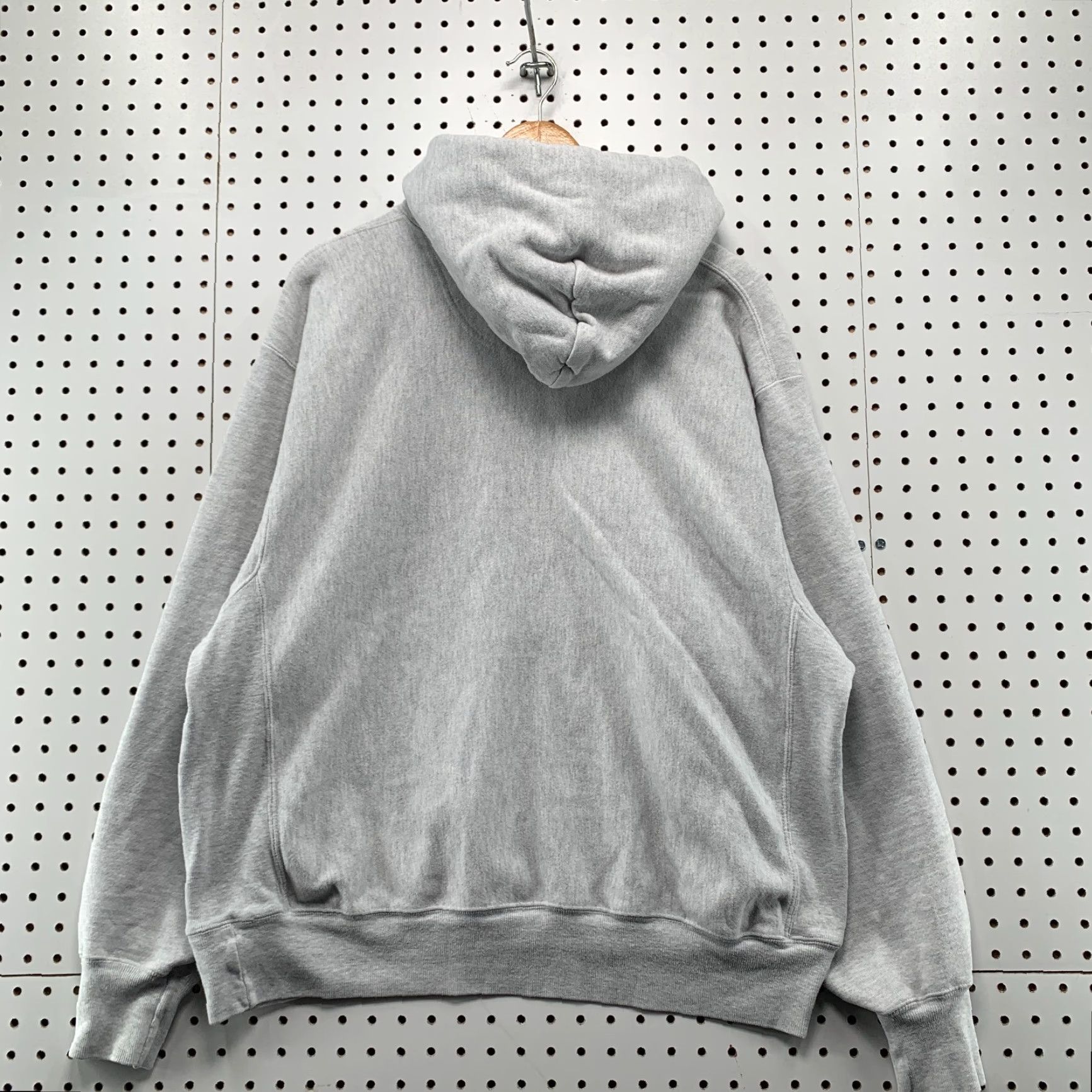 Champion VINTAGE Charleston Police Hoodie Sweatshirt Men Large Gray Heavyweight 24x25.5 Size US L / EU 52-54 / 3 - 2 Thumbnail