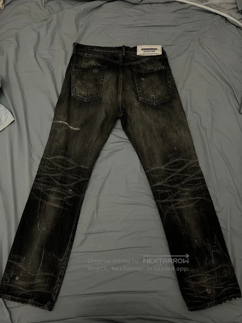 Neighborhood Neighborhood size M jeans Size US 27 - 2 Thumbnail