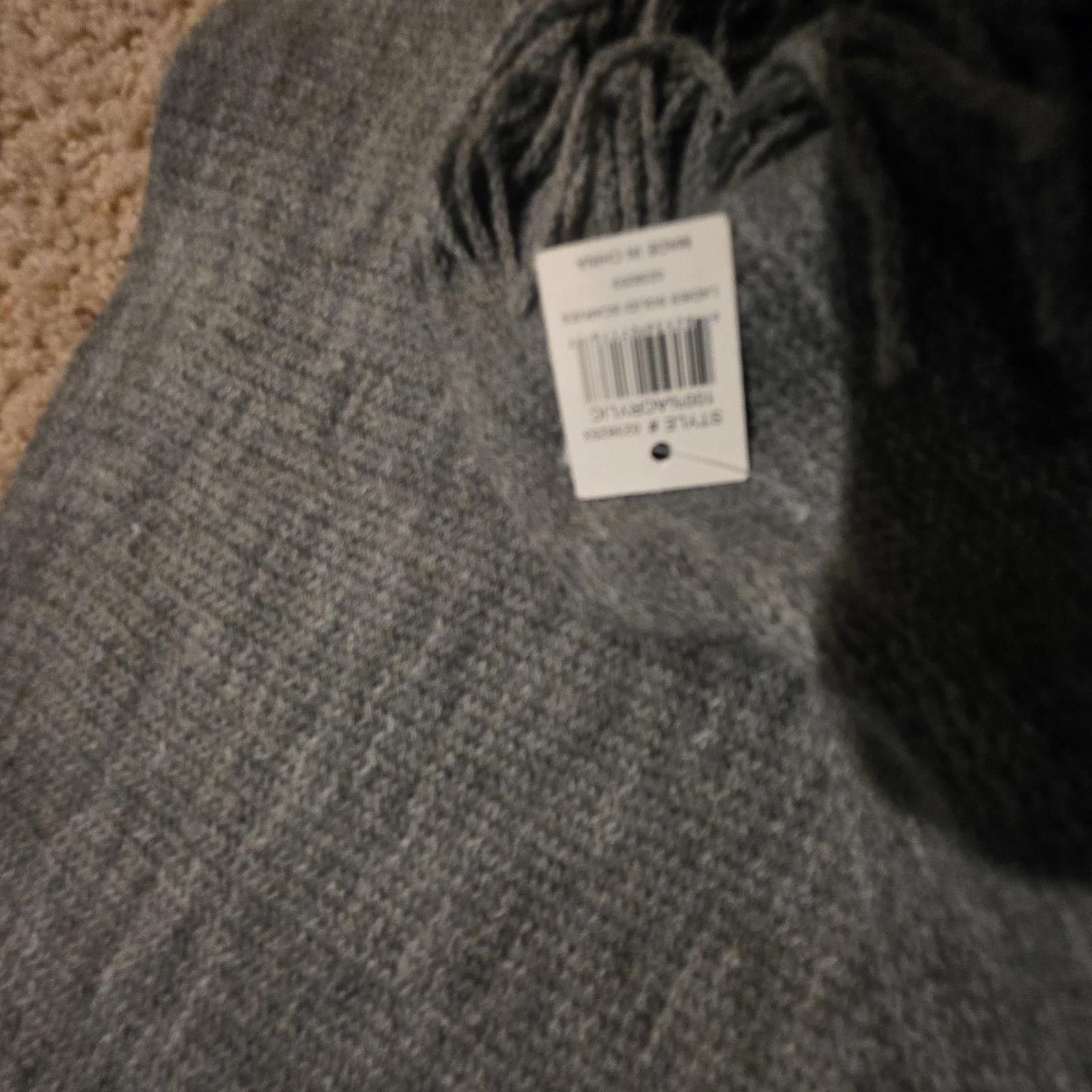Other Bijoux Terner Gray Knit Scarf with Fringe NWT Size ONE SIZE - 3 Thumbnail