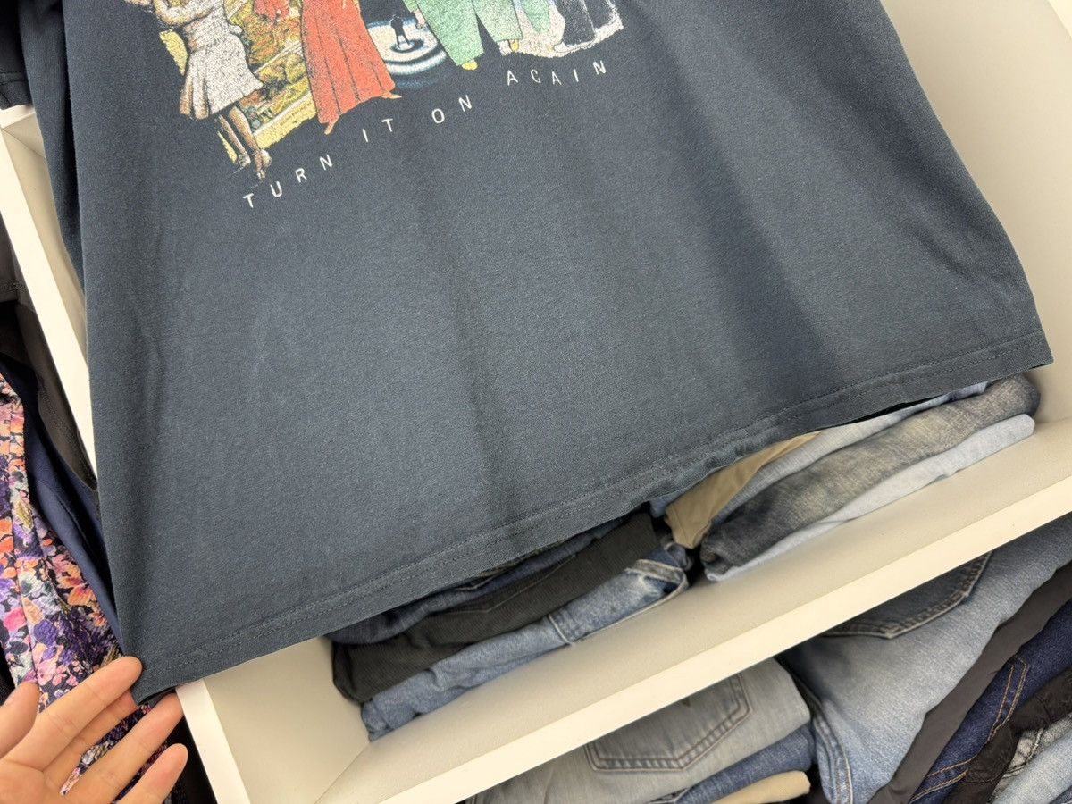 Band Tees Genesis “Turn It On Again" The Tour 2007 T-shirt Size US L / EU 52-54 / 3 - 14 Thumbnail