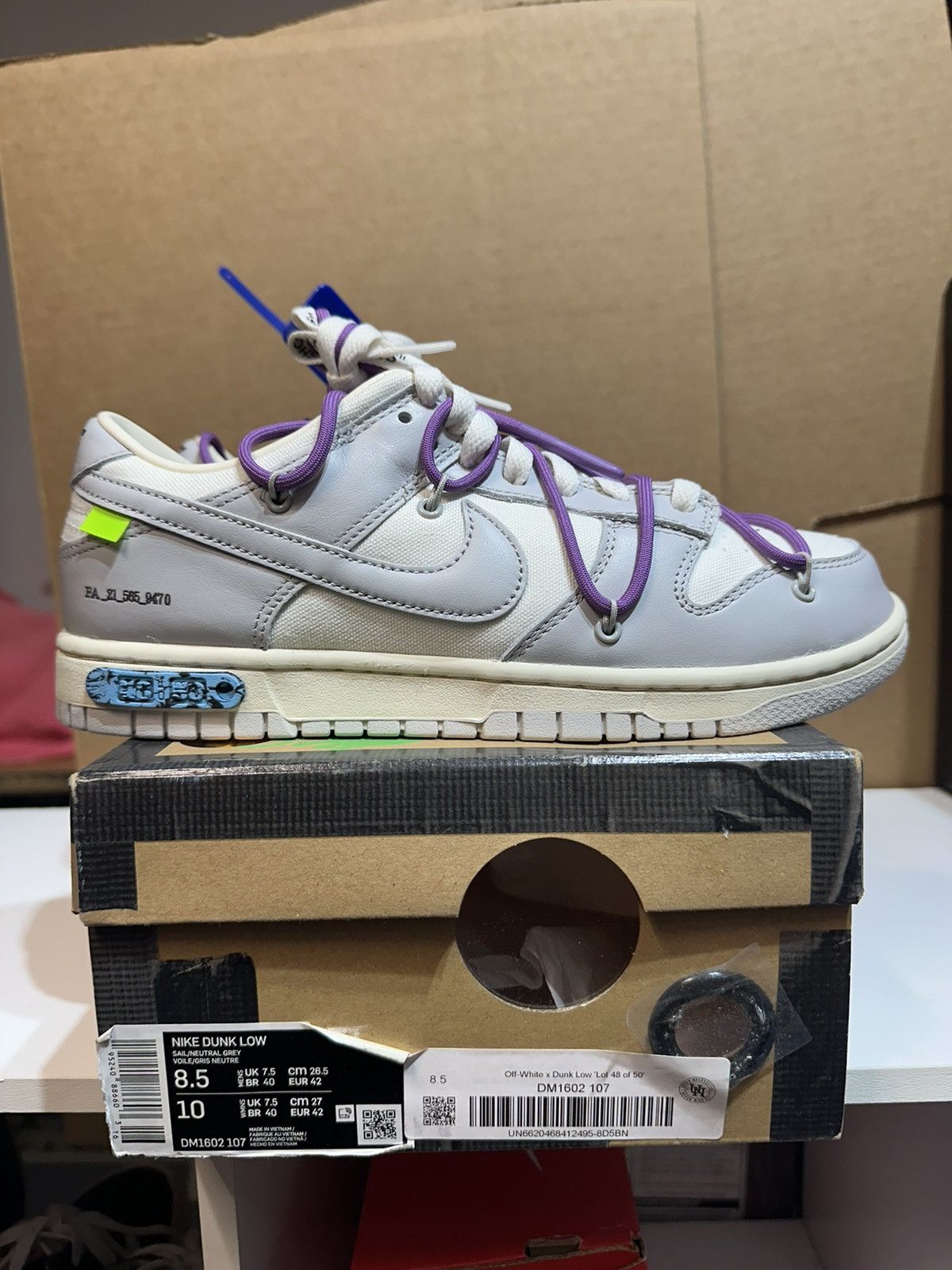 Lot 48 Nike x Off White Dunk Low
