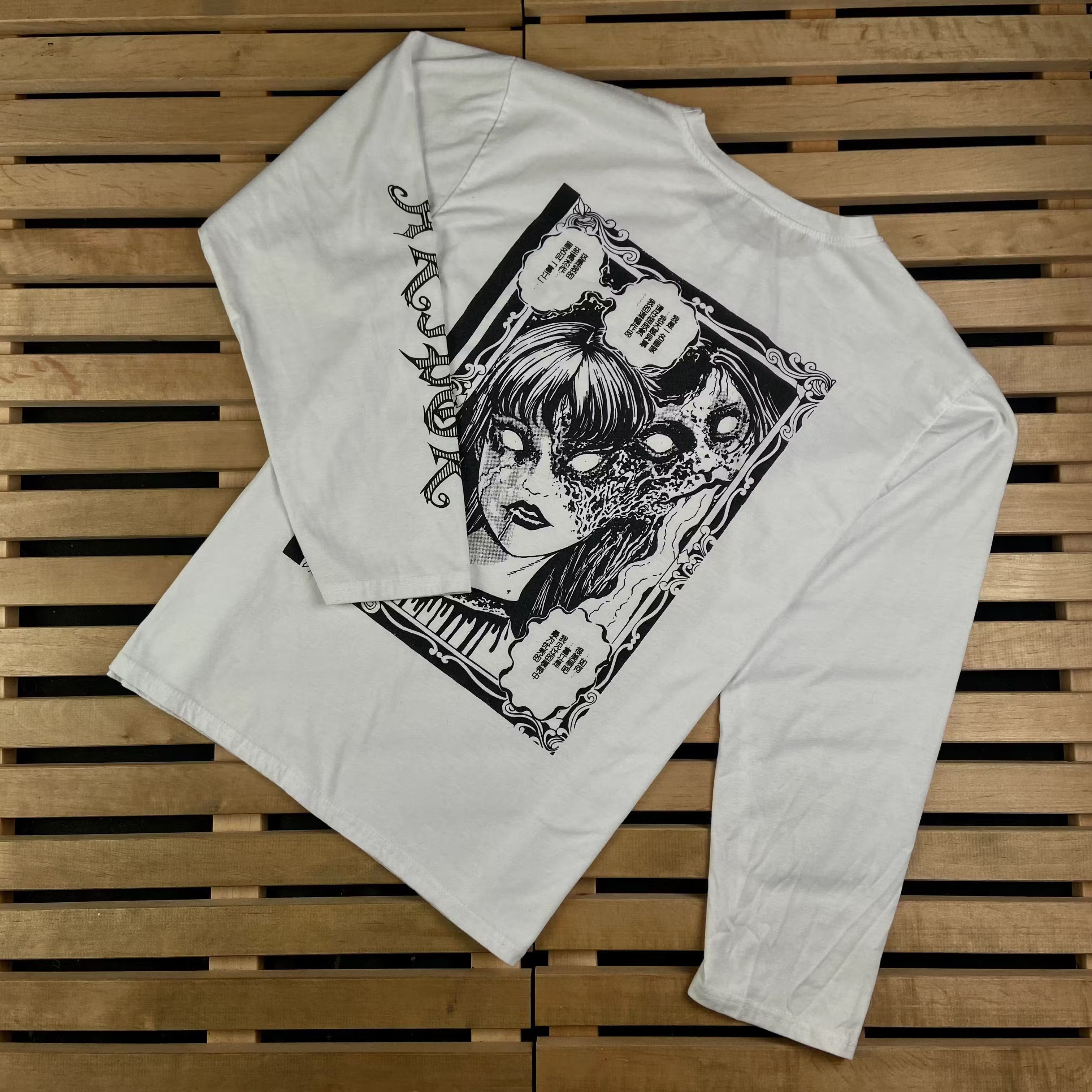 Anime × Vintage Mens T Shirt Long Sleeve Anime Size L Size US L / EU 52-54 / 3 - 6 Thumbnail