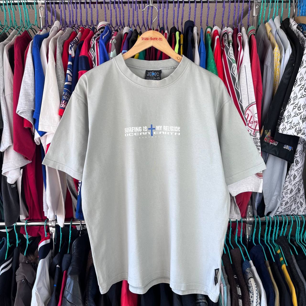 Sun Surf × Vintage Vintage 90s Ocean Earth `Surfing is my religion` T Shirt Size US L / EU 52-54 / 3 - 2 Thumbnail