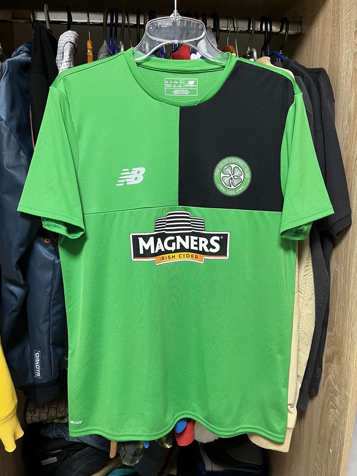 New Balance 🟢 CELTIC 2016 2017 NEW BALANCE SOCCER JERSEY FOOTBALL SHIRT