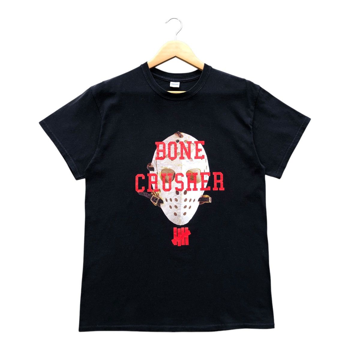 Sunfaded UNDEFEATED jason bone crusher tshirt